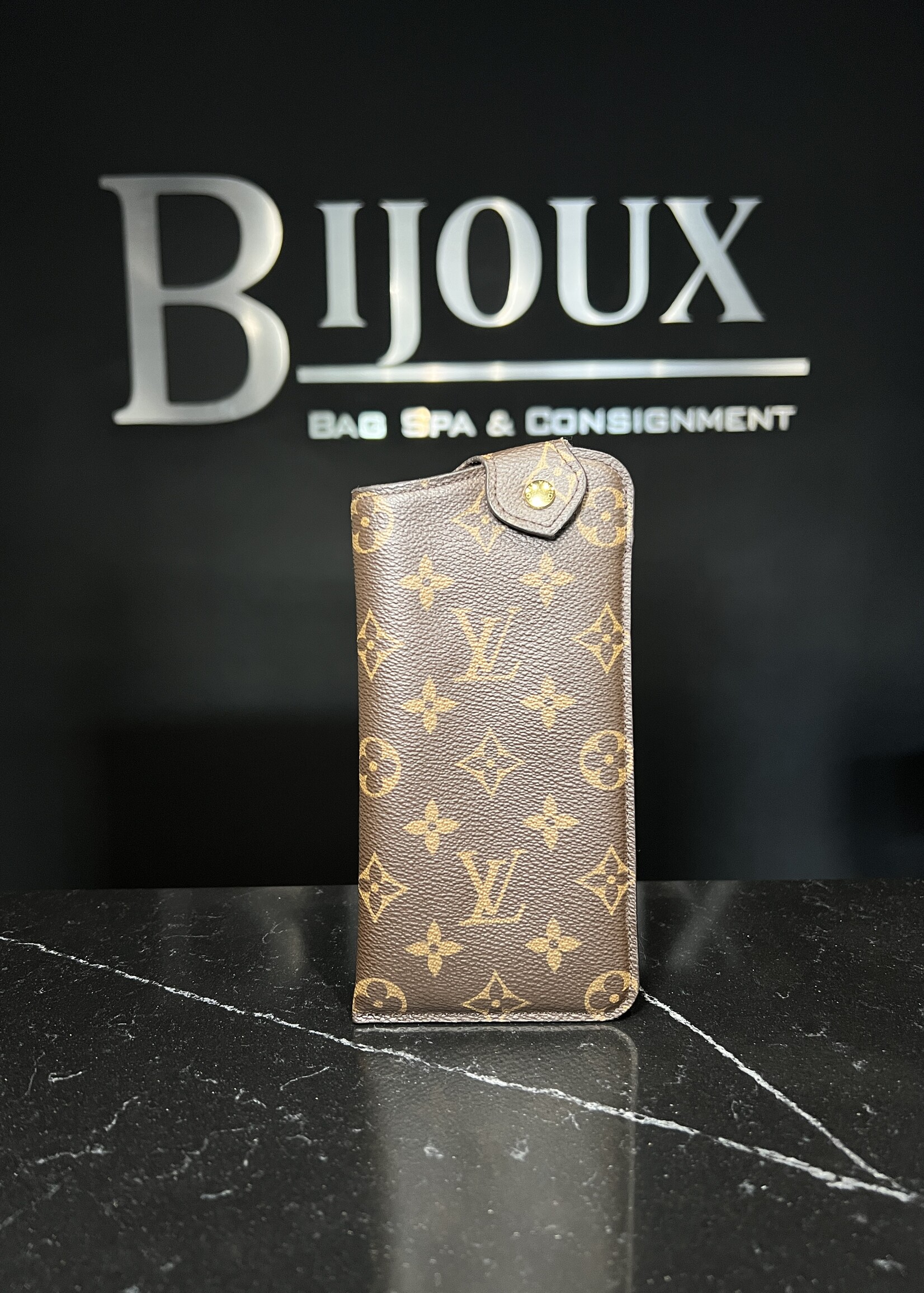 Louis Vuitton SOLD- Louis Vuitton Monogram Sunglasses Case