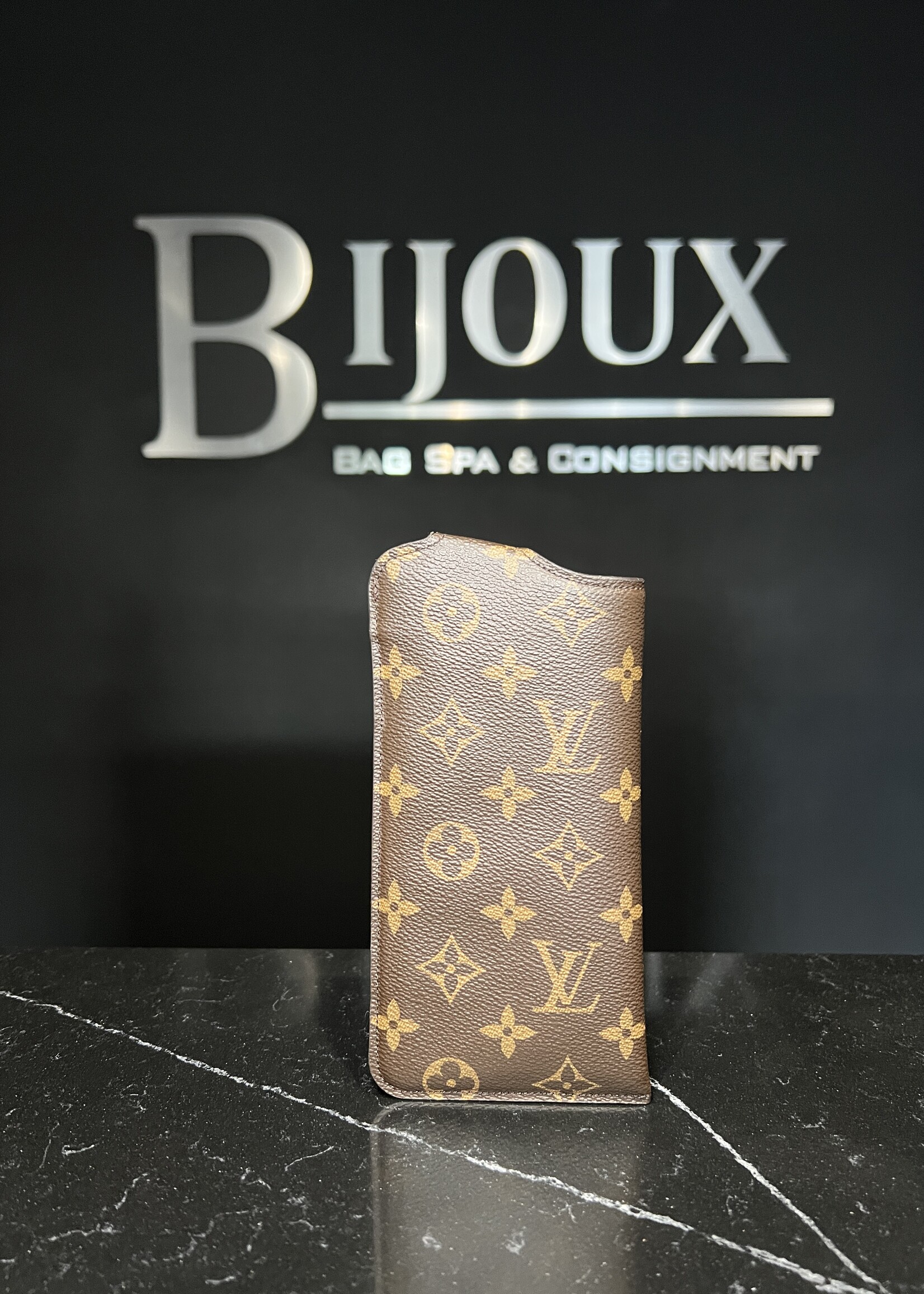 Louis Vuitton SOLD- Louis Vuitton Monogram Sunglasses Case