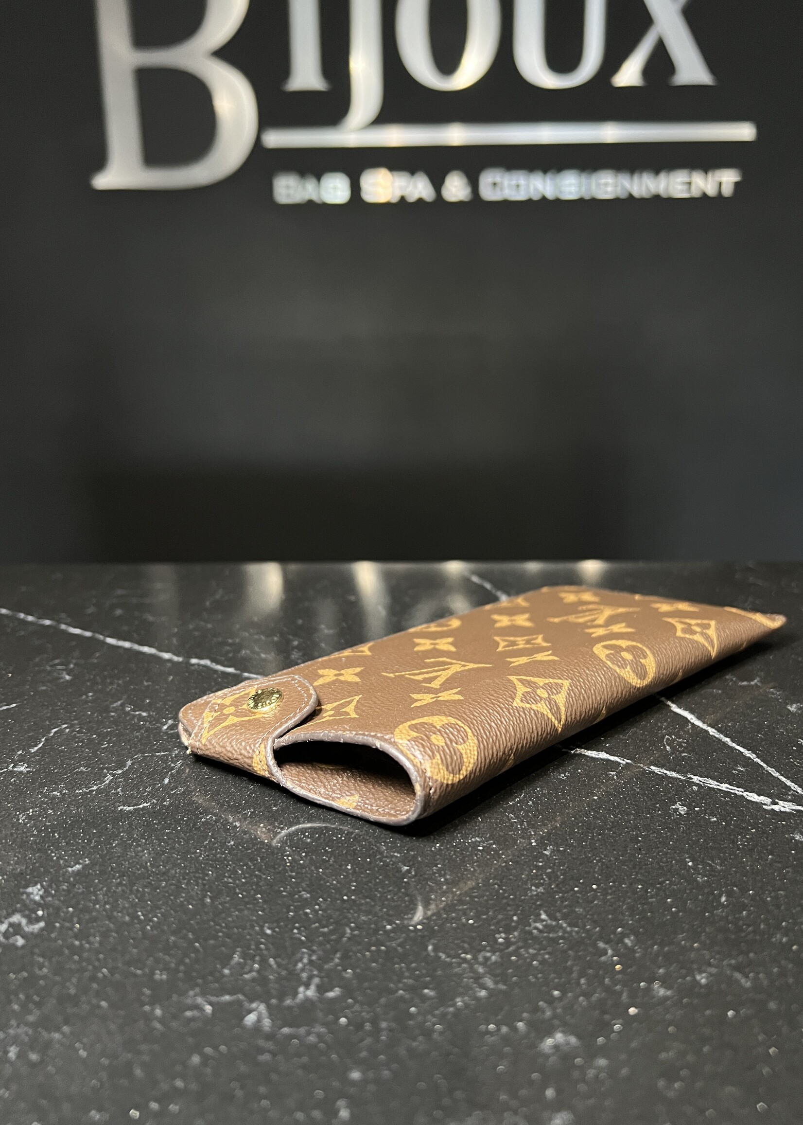 Louis Vuitton SOLD- Louis Vuitton Monogram Sunglasses Case