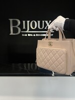Chanel Chanel Caviar Quilted Business Affinity Tote