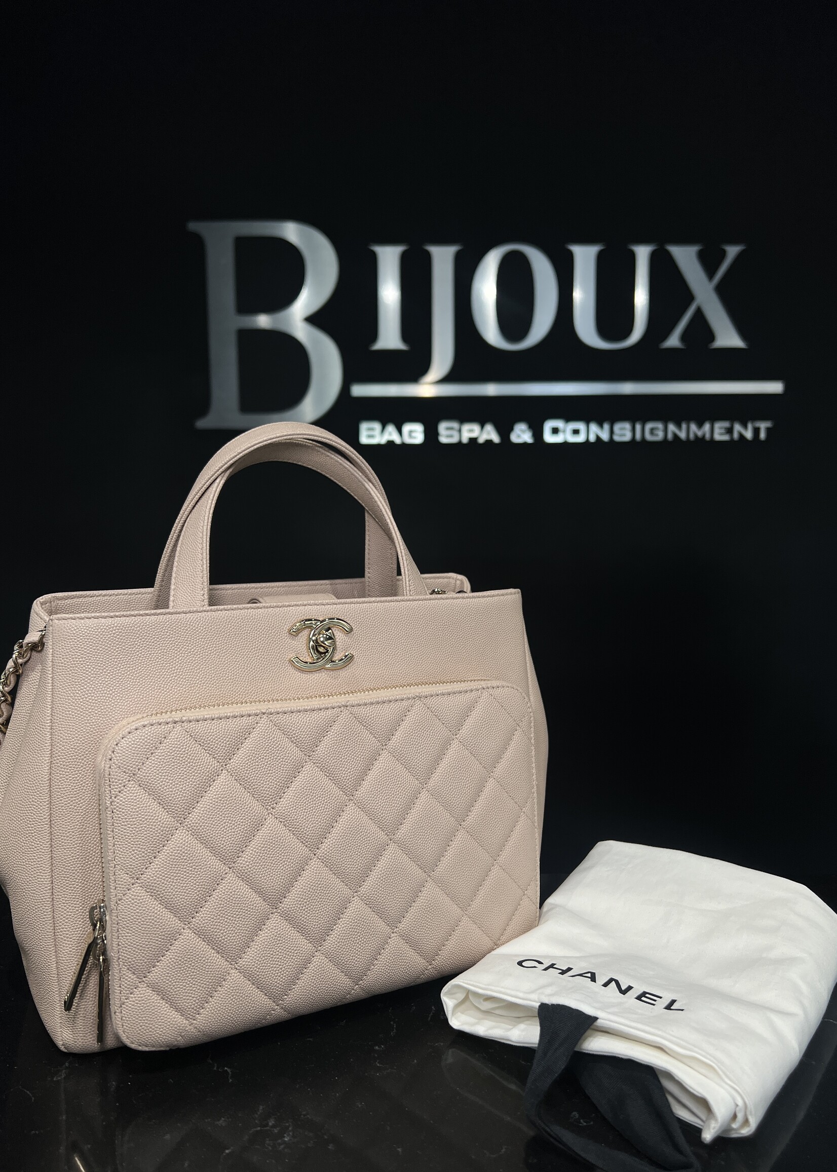 Chanel Chanel Caviar Quilted Business Affinity Tote