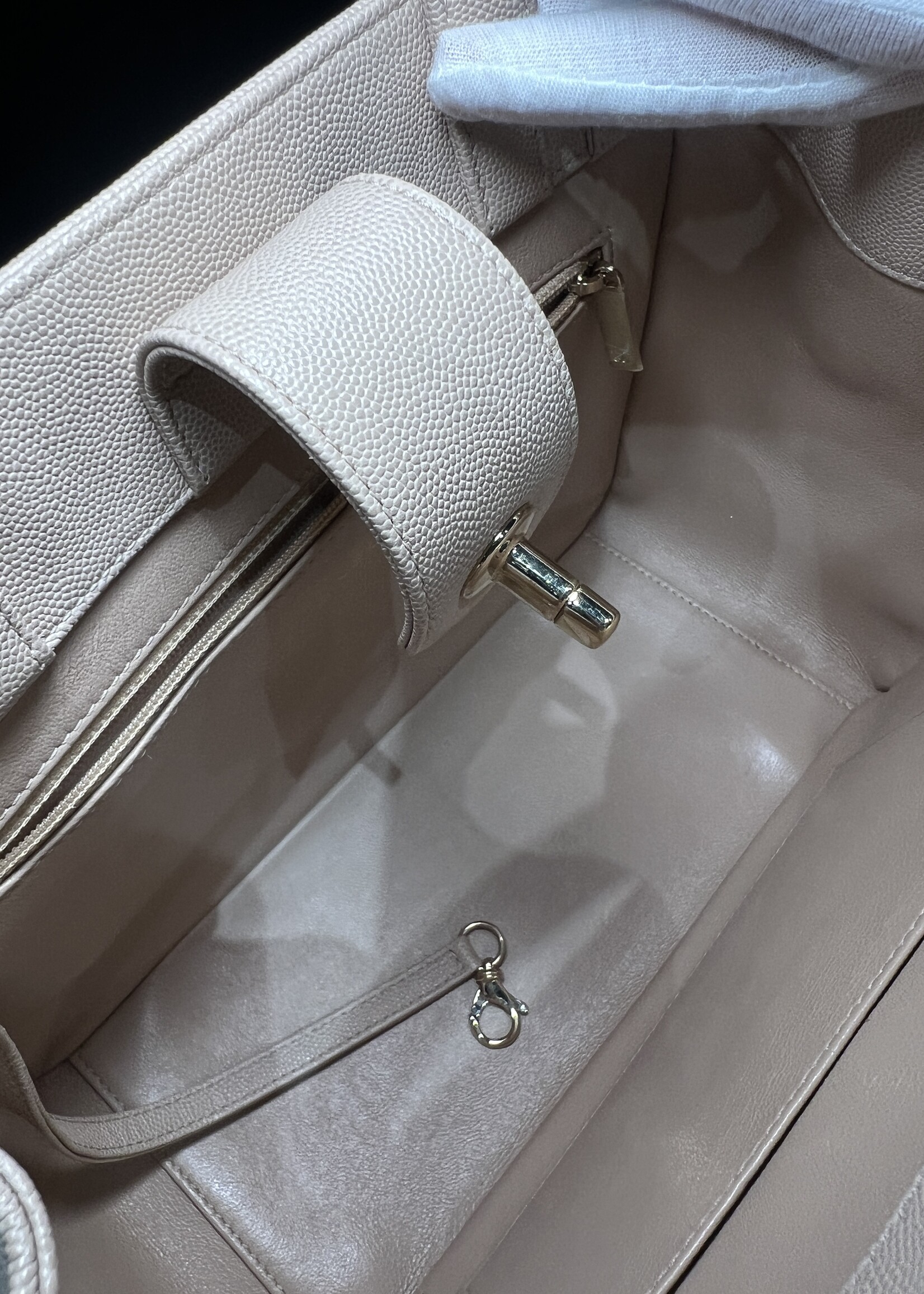 Chanel Chanel Caviar Quilted Business Affinity Tote