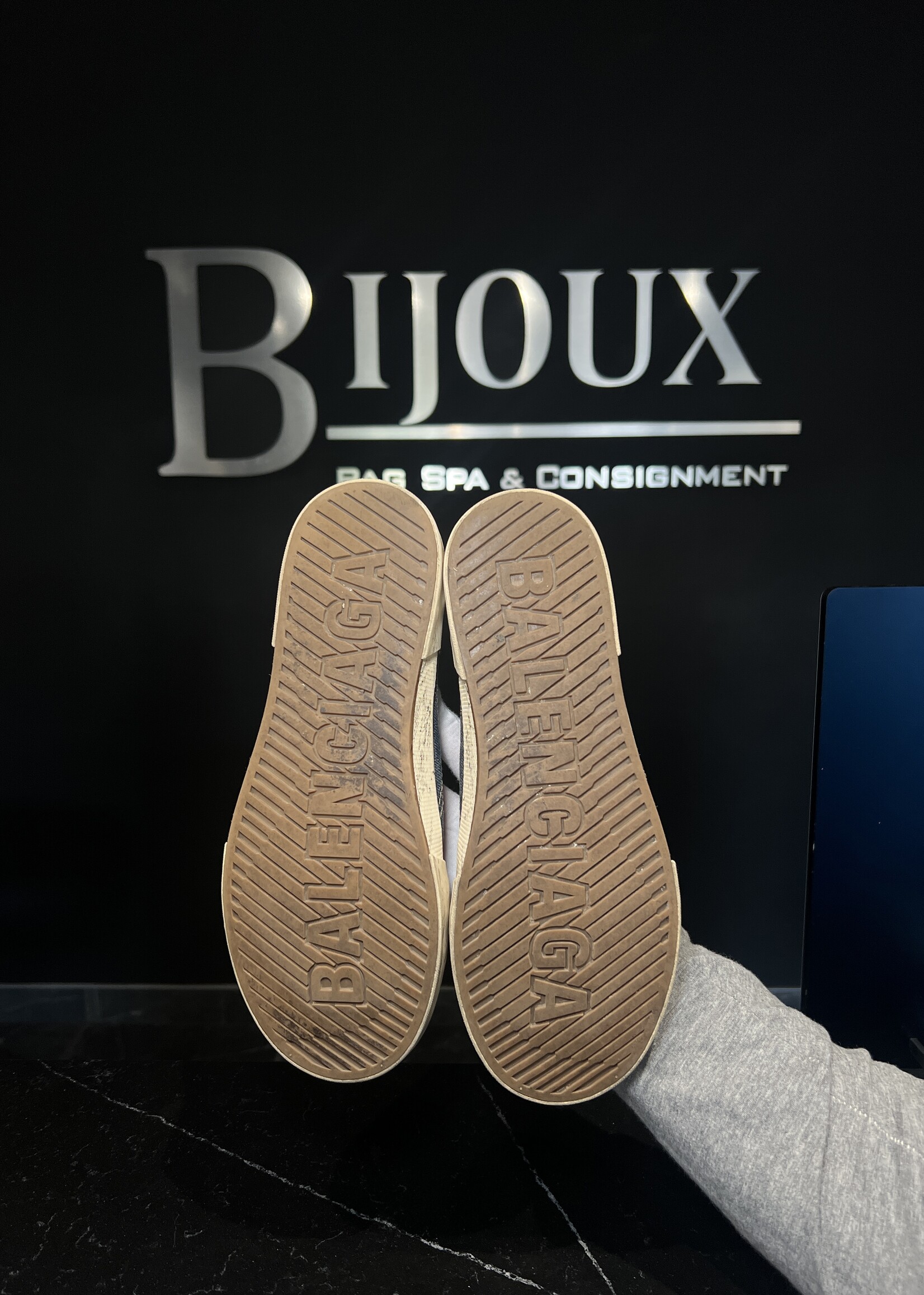 Balenciaga Balenciaga Paris High Destroyed Denim Sneakers -40