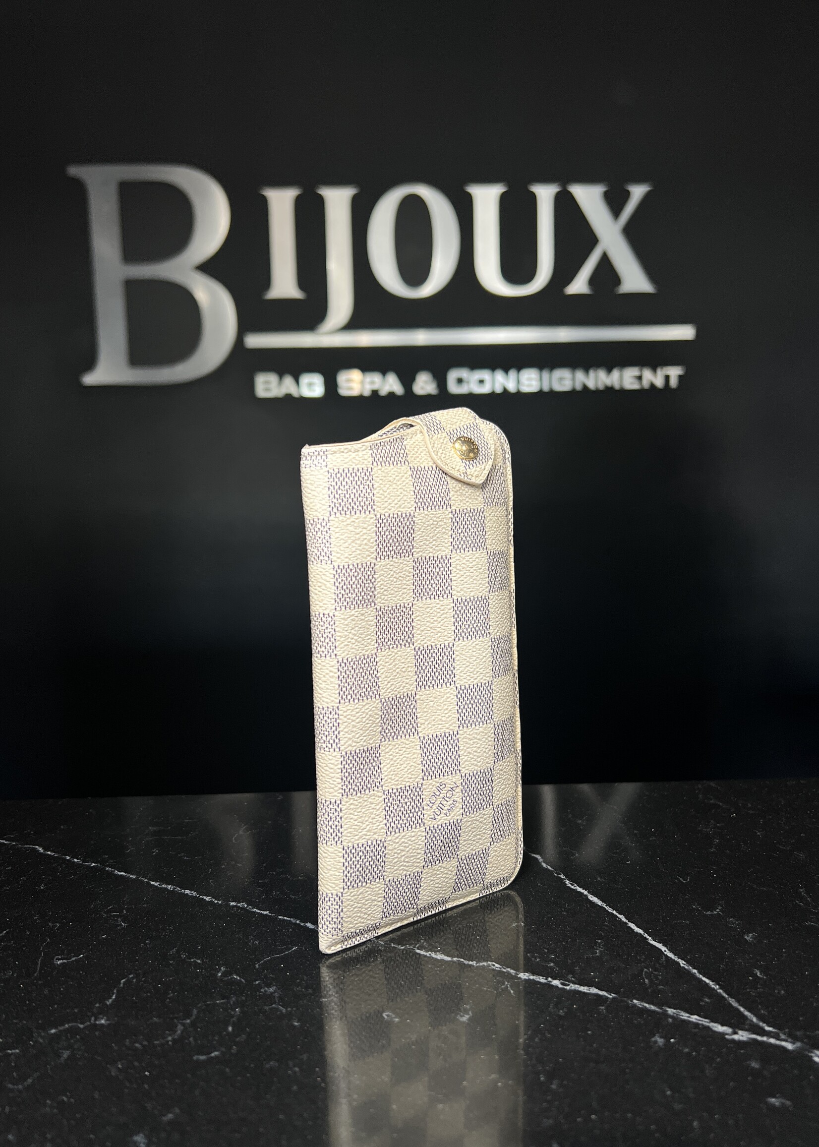 Louis Vuitton Louis Vuitton Damier Azur Sunglasses Case