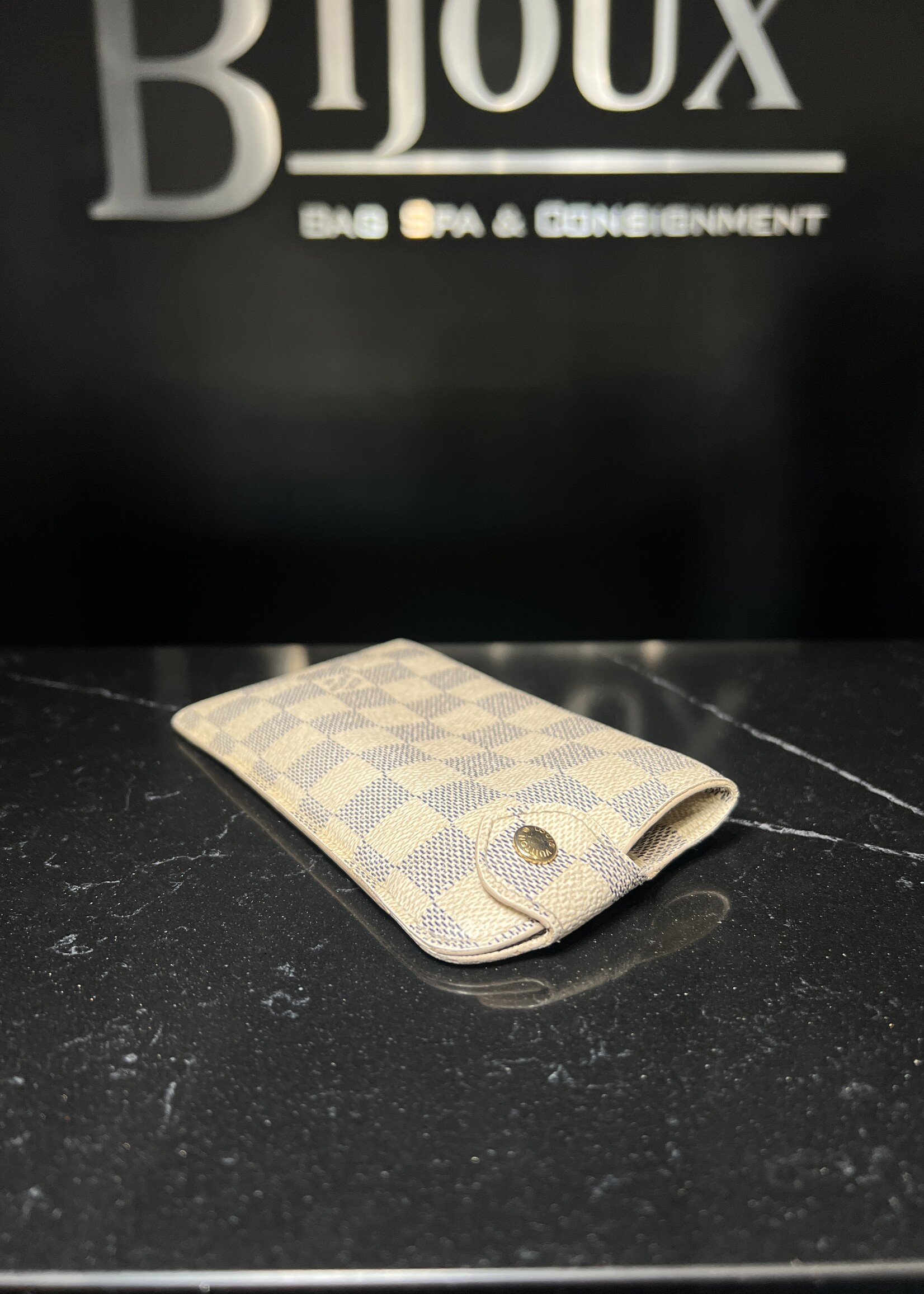 Louis Vuitton Louis Vuitton Damier Azur Sunglasses Case