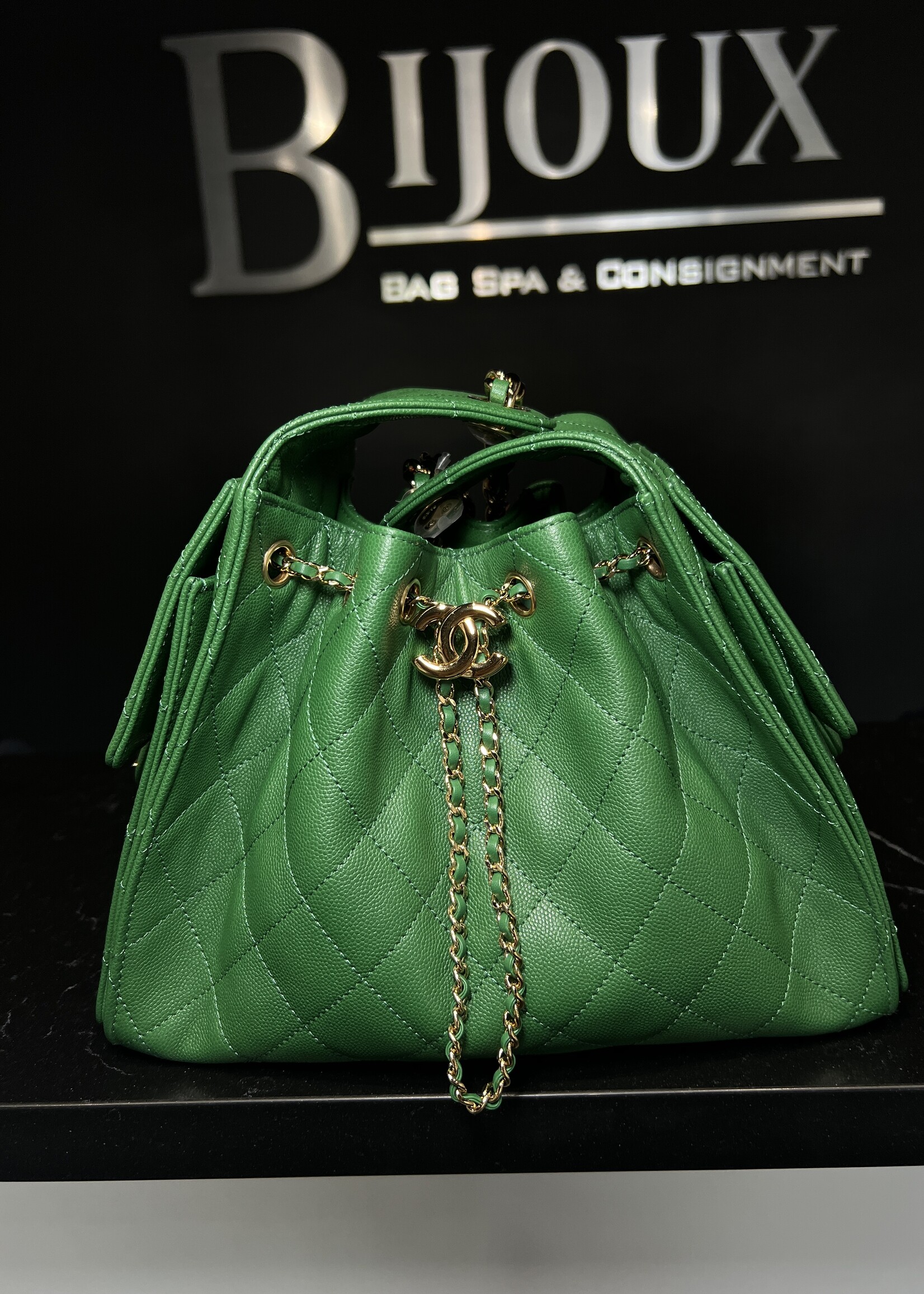 Chanel Chanel 25 Small Green Caviar