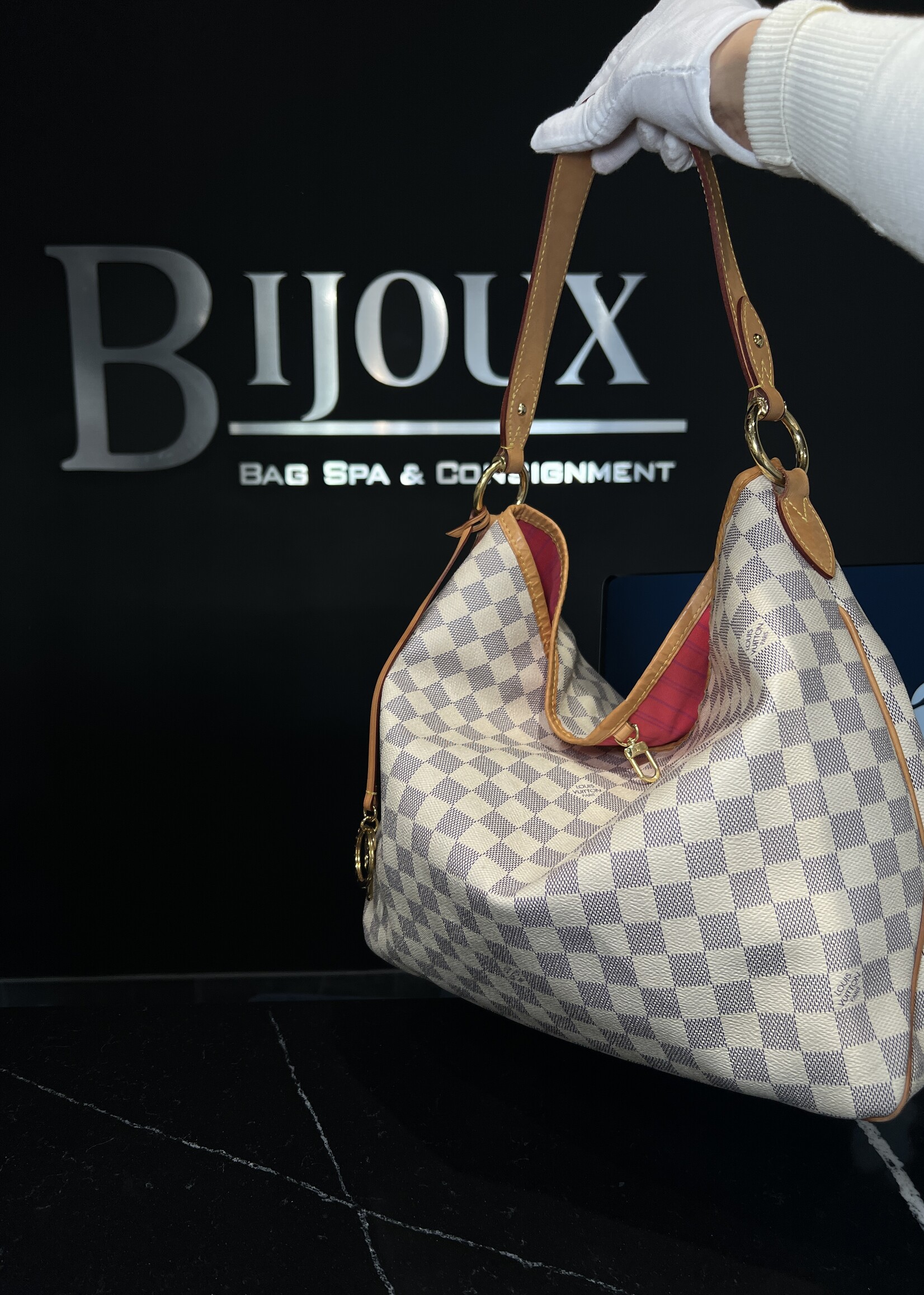 Louis Vuitton SOLD - Louis Vuitton Graceful Azur