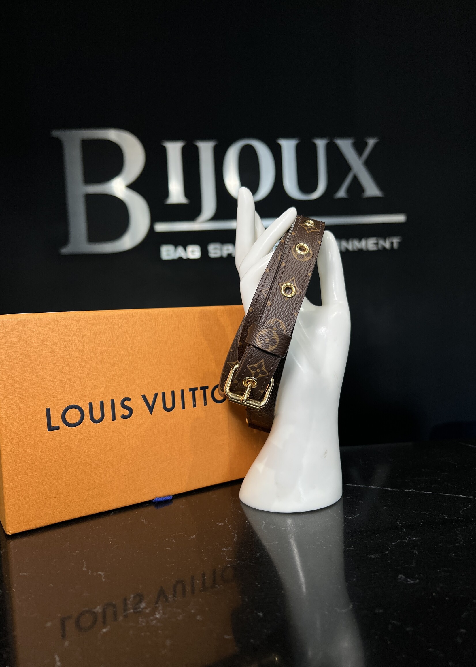 Louis Vuitton Louis Vuitton Monogram Strap