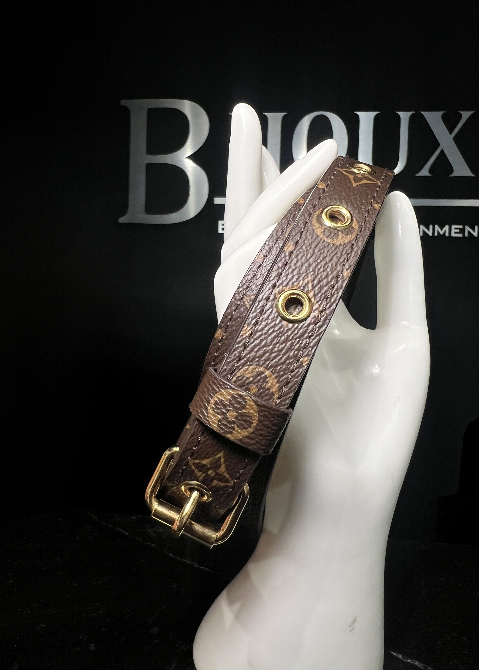 Louis Vuitton Louis Vuitton Monogram Strap
