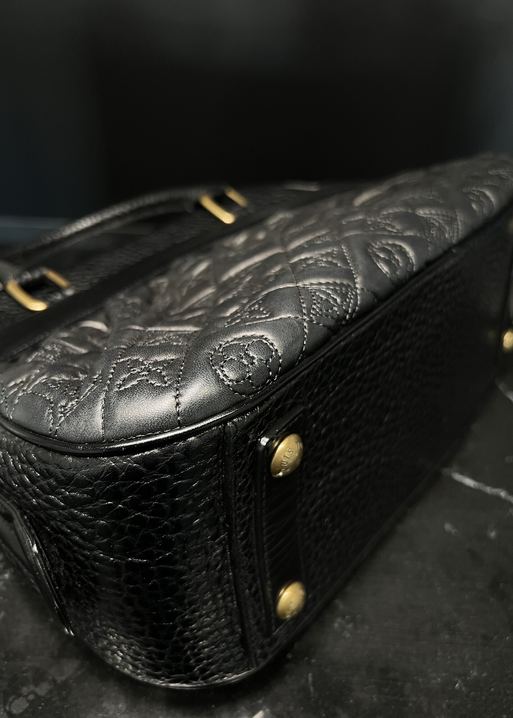 Louis Vuitton Louis Vuitton Mizi Vienna