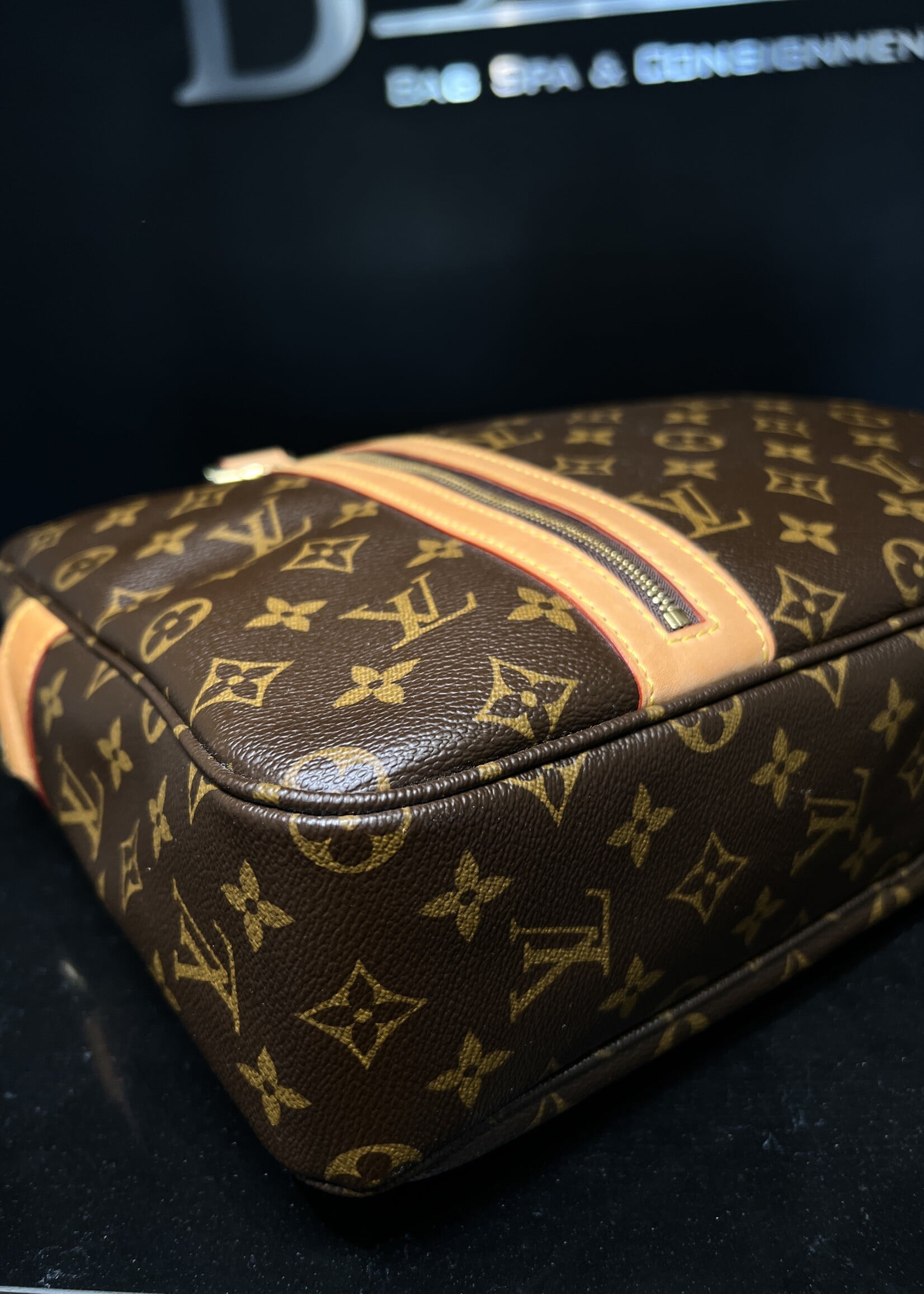 Louis Vuitton Louis Vuitton Bosphore Monogram