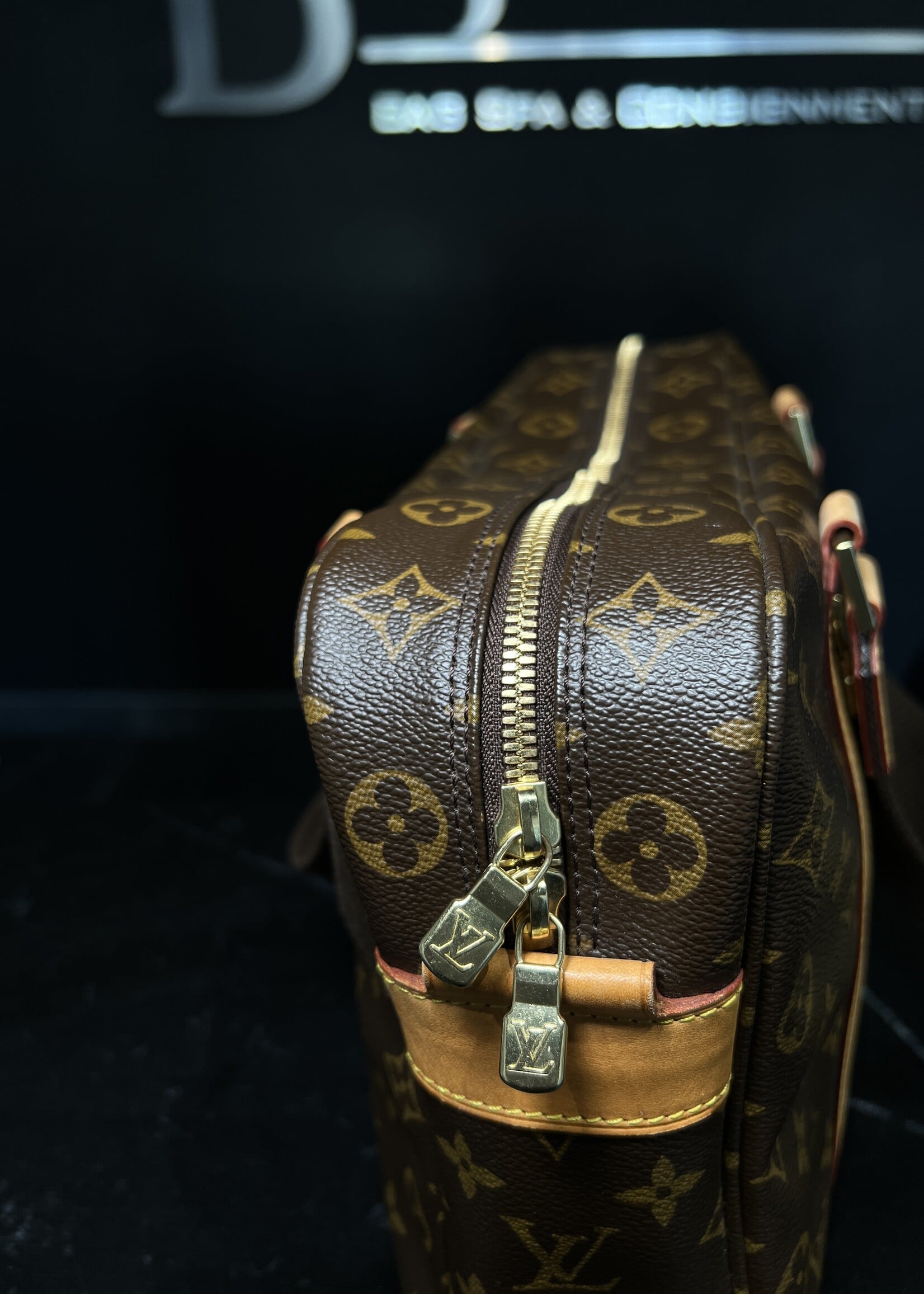 Louis Vuitton Louis Vuitton Bosphore Monogram