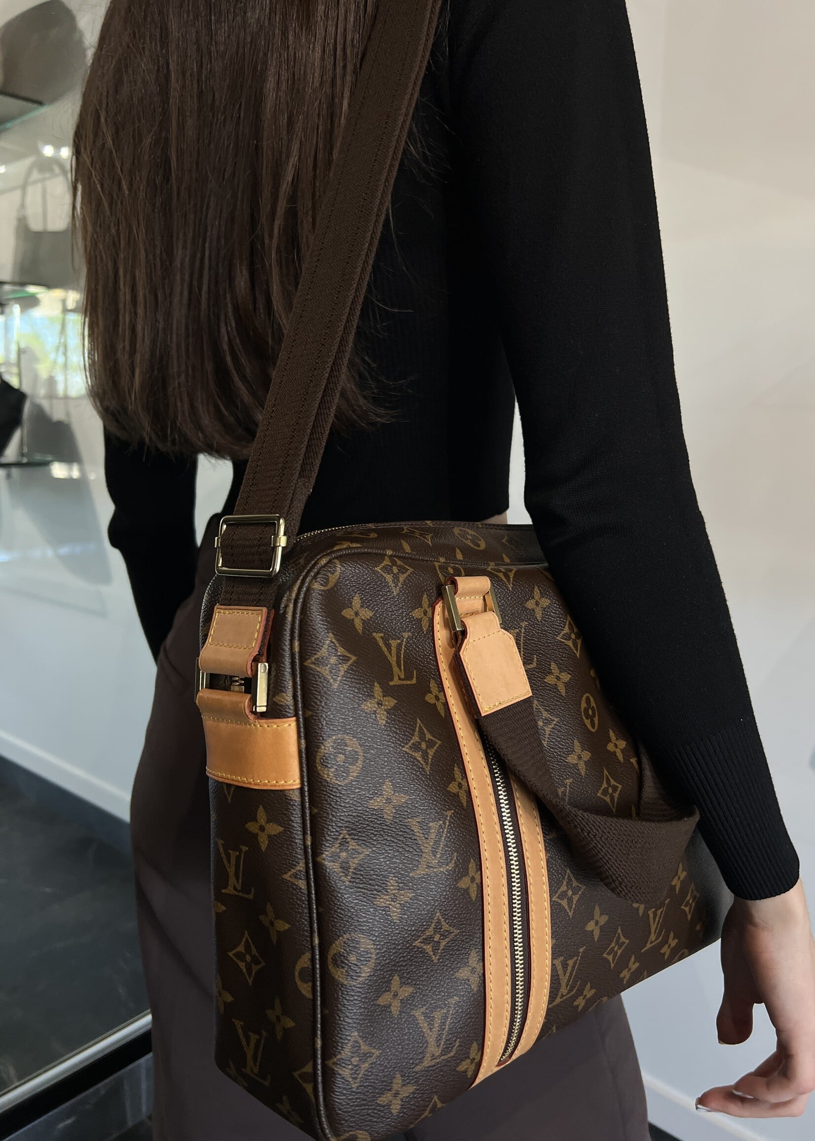 Louis Vuitton Louis Vuitton Bosphore Monogram