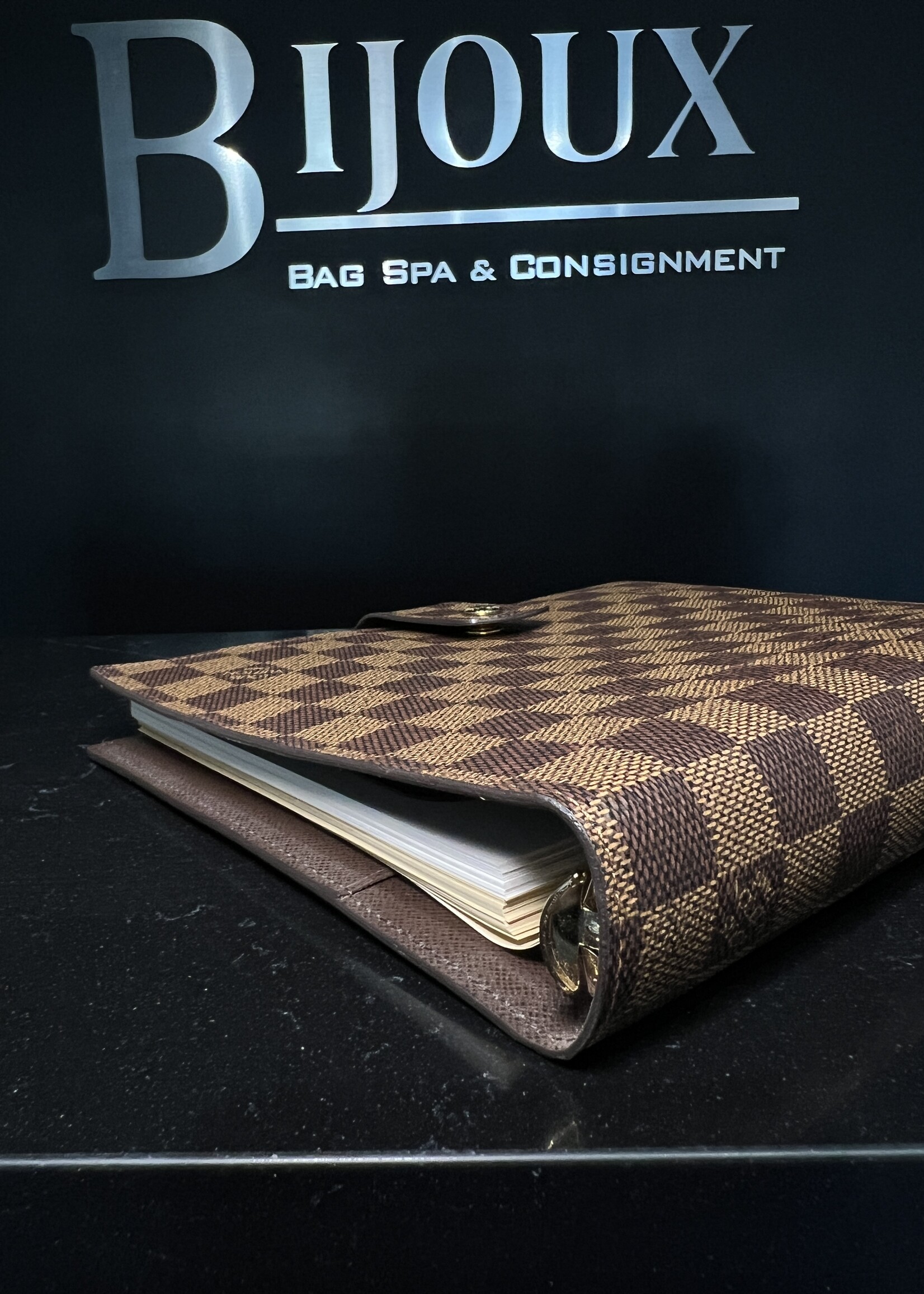 Louis Vuitton SOLD- Louis Vuitton Agenda