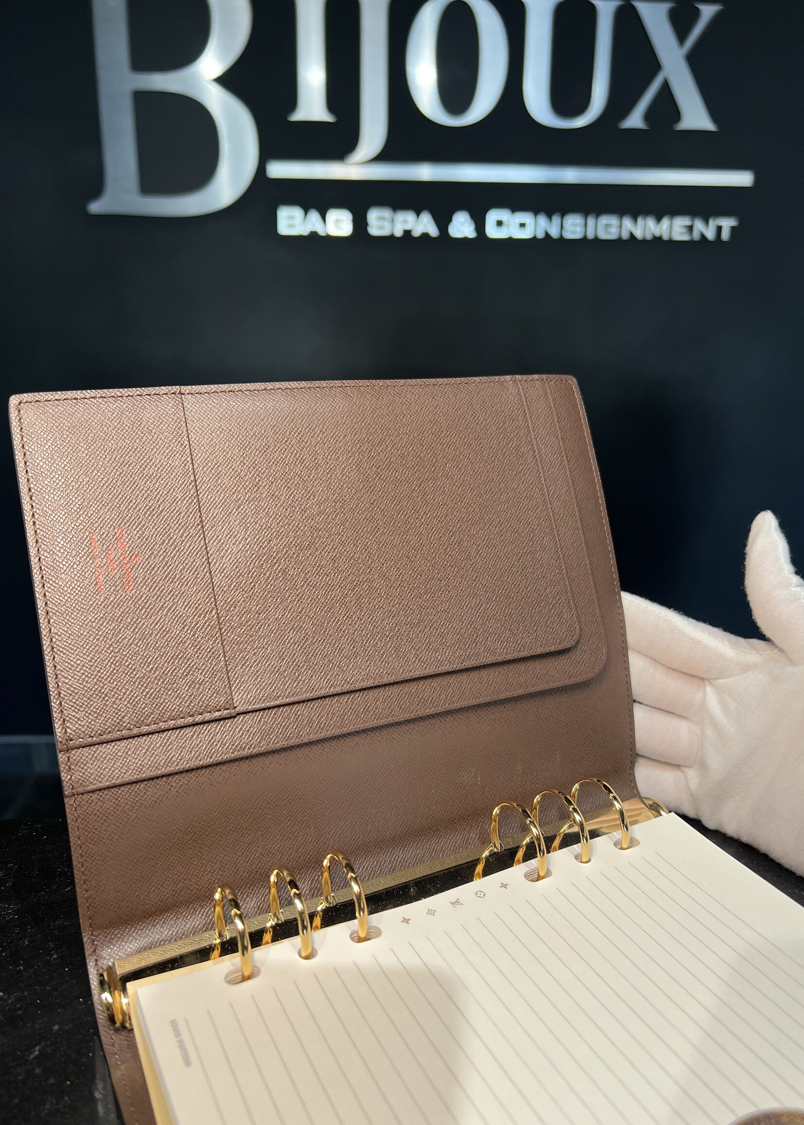 Louis Vuitton SOLD- Louis Vuitton Agenda