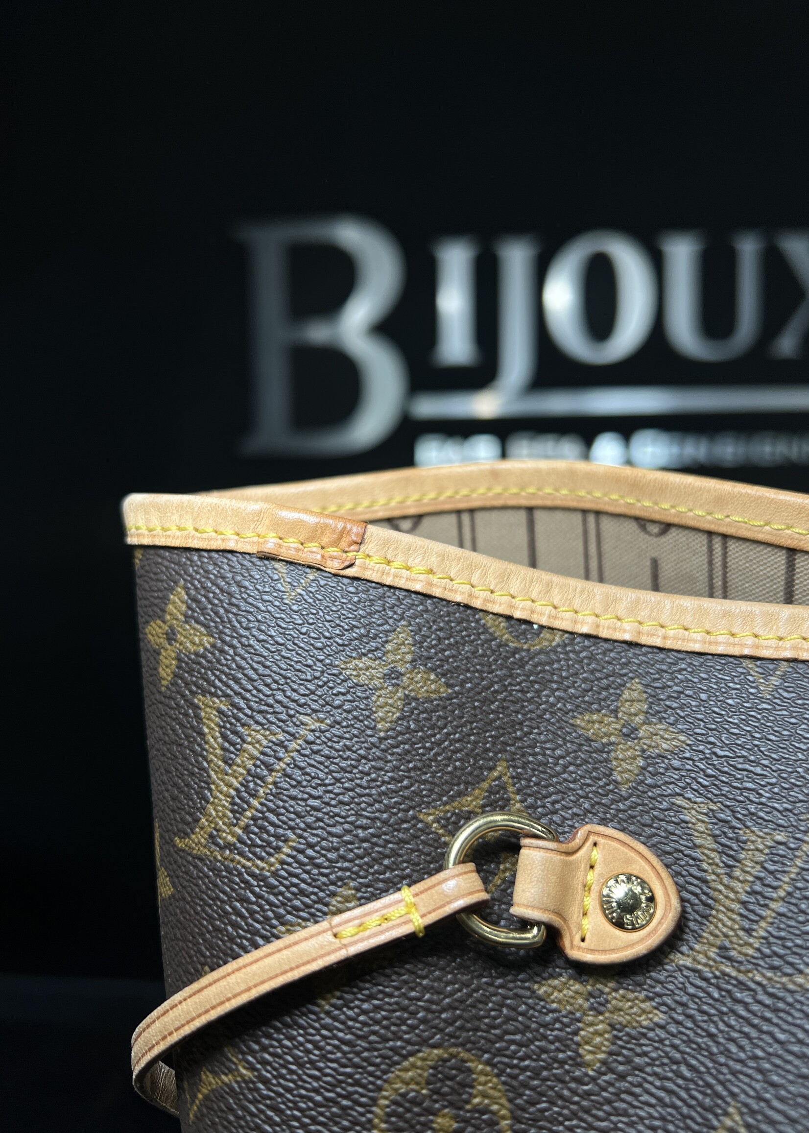 Louis Vuitton SOLD- Louis Vuitton Neverfull Monogram GM
