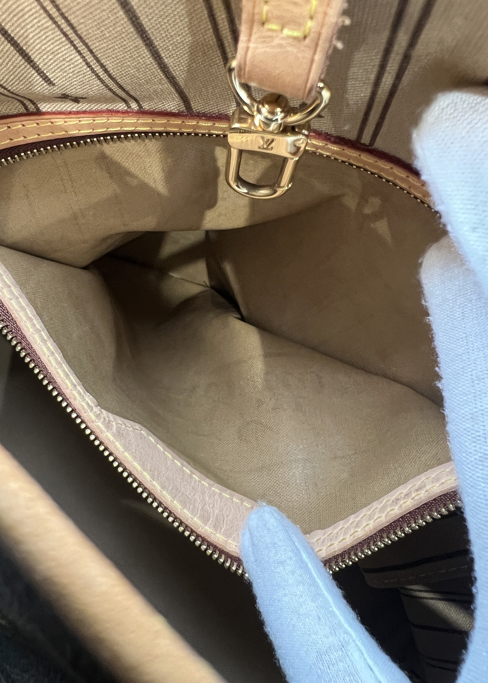Louis Vuitton SOLD- Louis Vuitton Neverfull Monogram GM