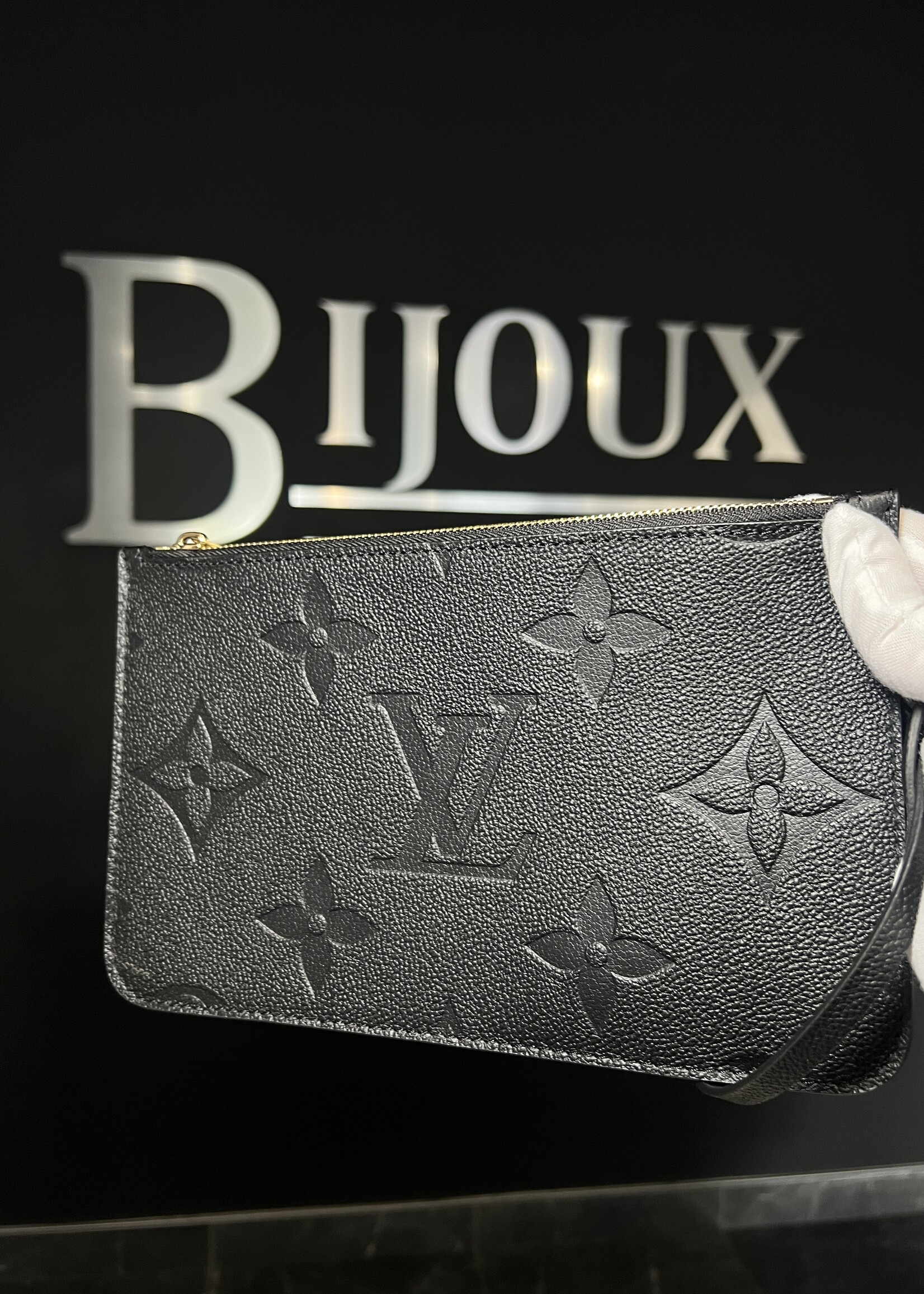 Louis Vuitton SOLD - Louis Vuitton Empreinte Neverfull MM