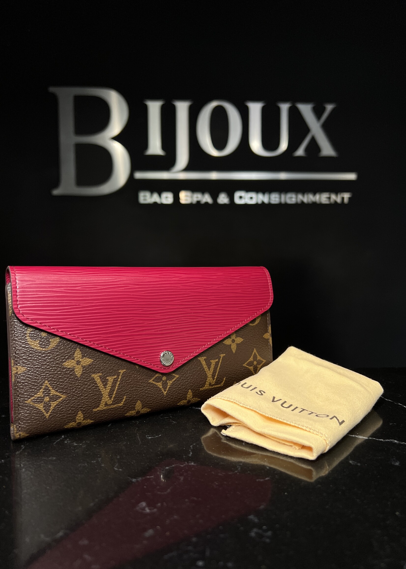 Louis Vuitton Louis Vuitton Monogram Epi Marie-Lou Long Wallet