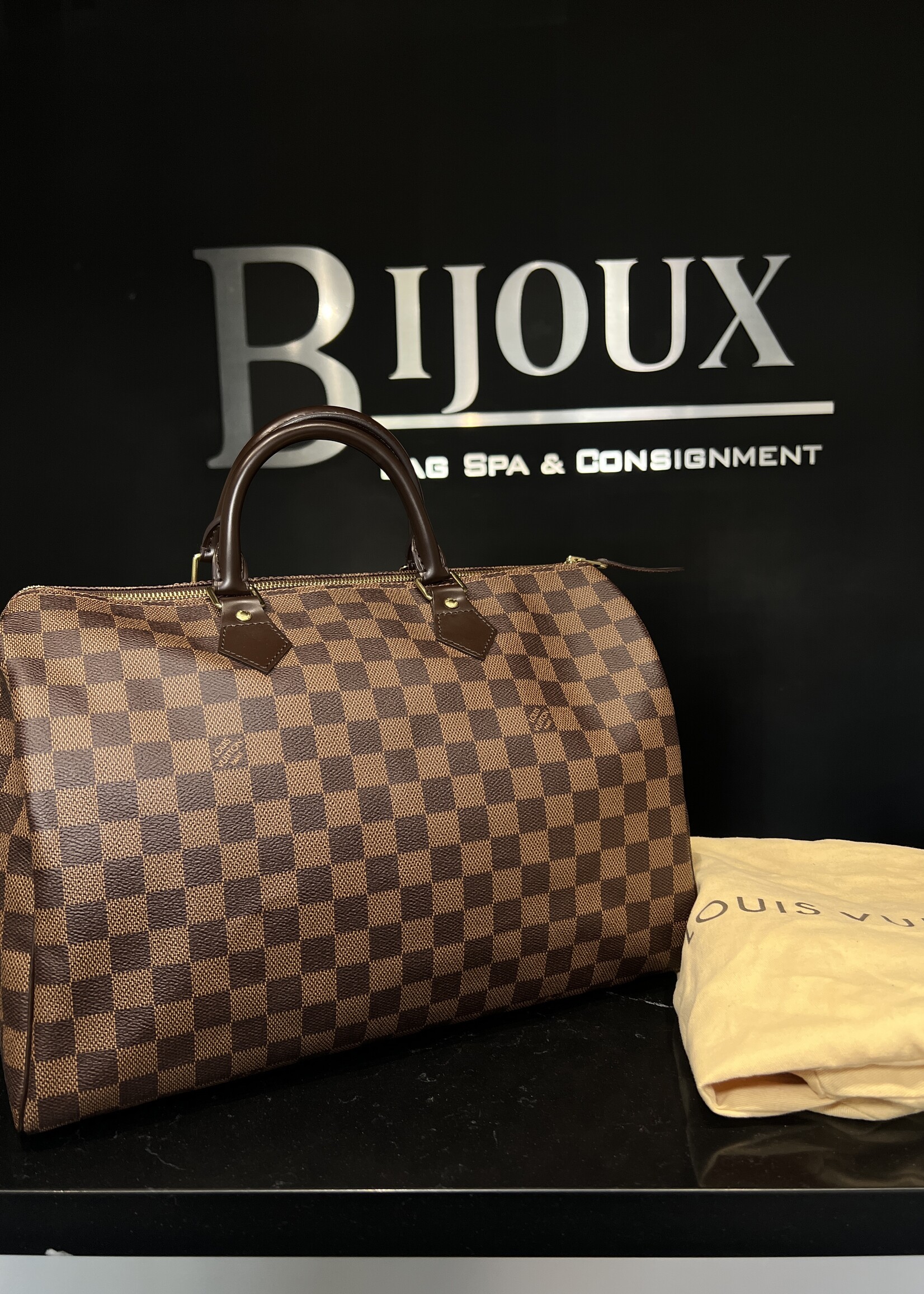 Louis Vuitton SOLD - Louis Vuitton Damier Speedy 35