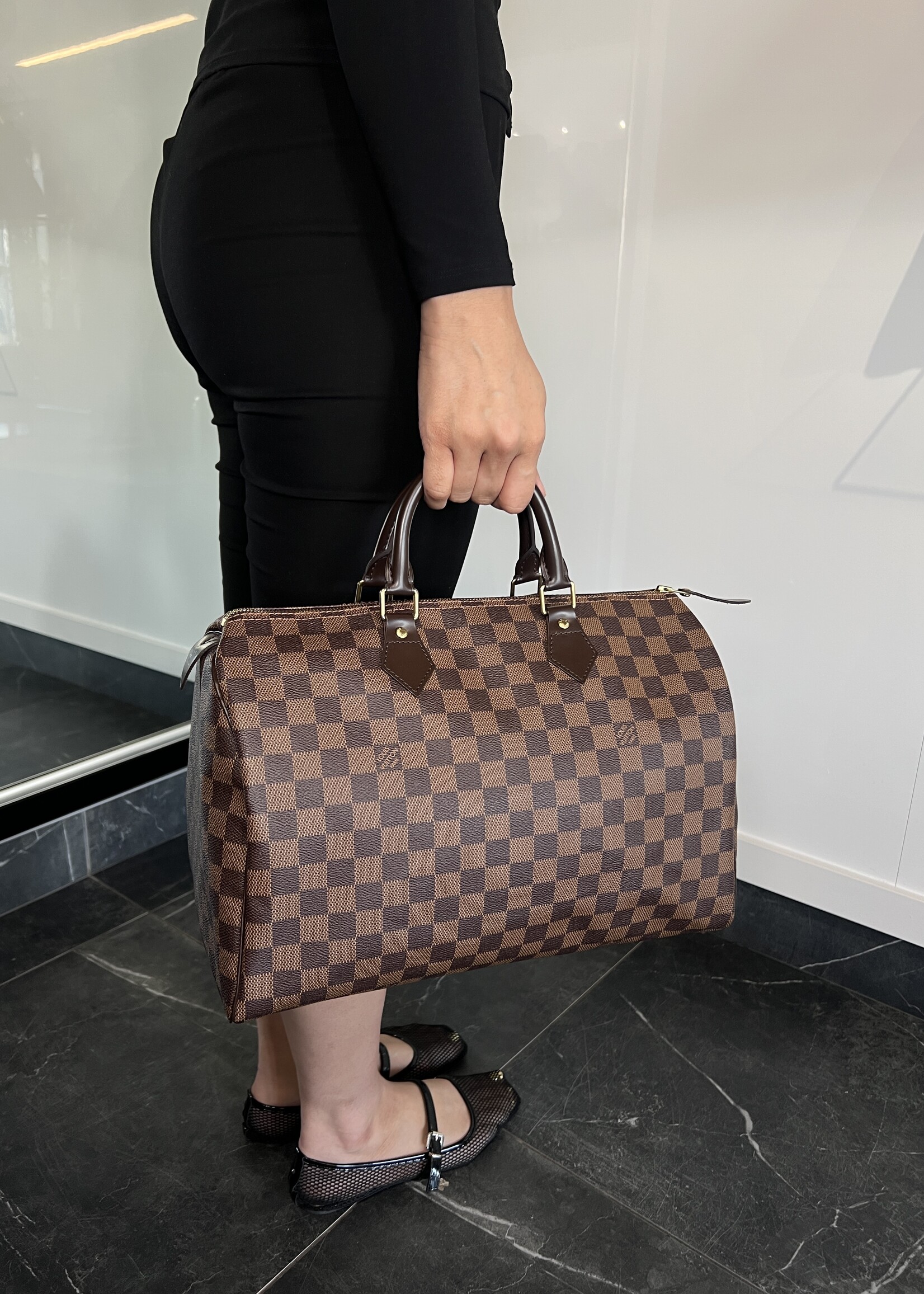Louis Vuitton SOLD - Louis Vuitton Damier Speedy 35