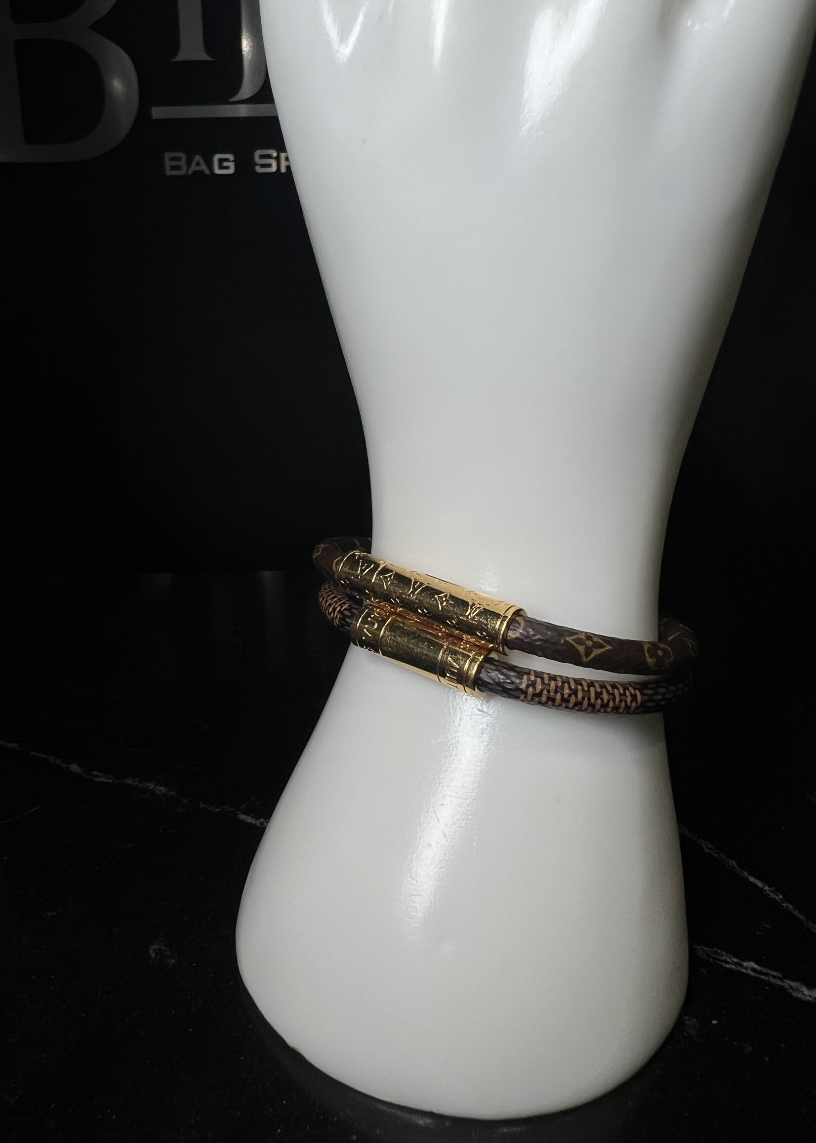 Louis Vuitton SOLD - Louis Vuitton Bracelet 2 Set Confidential M/D