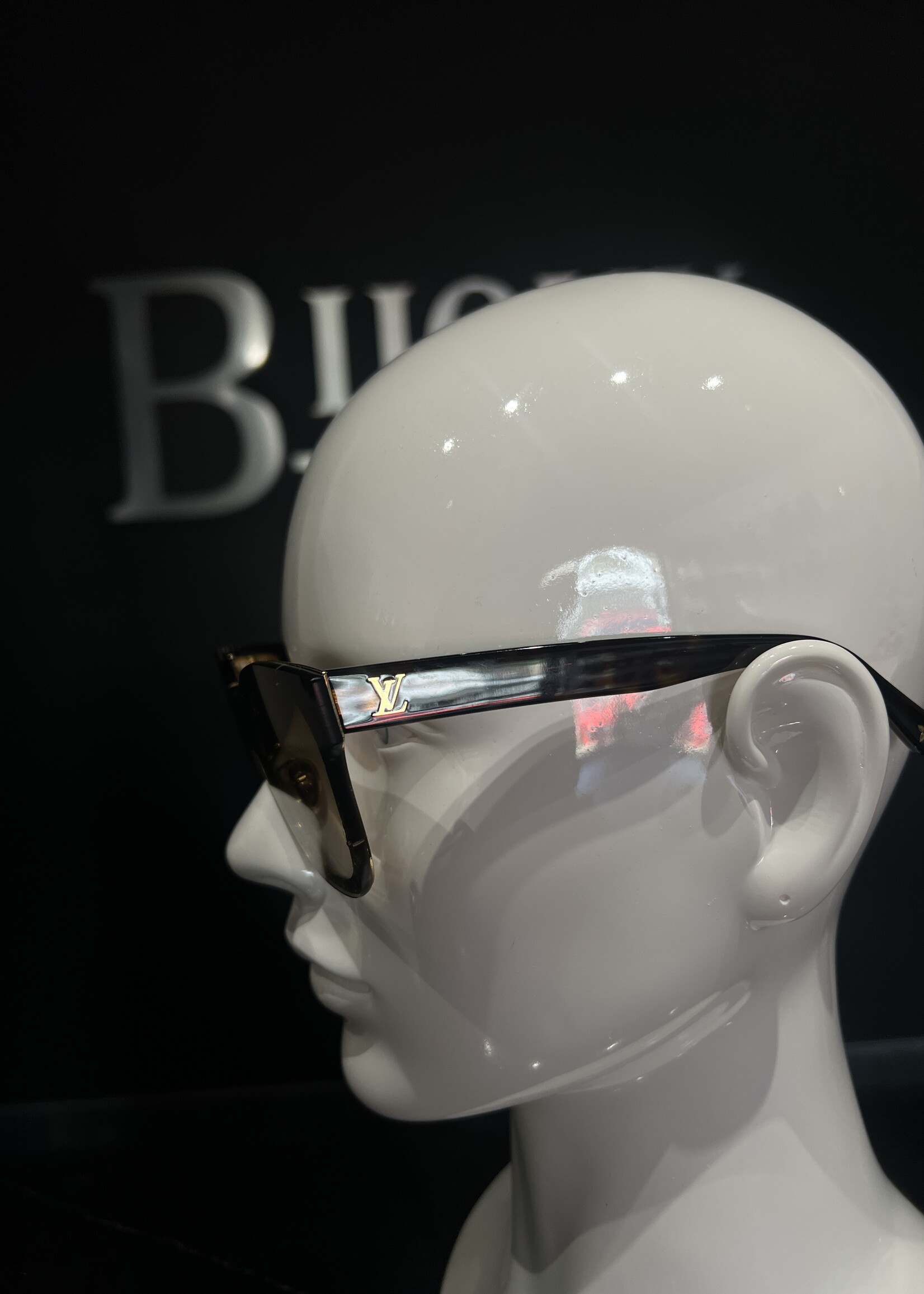 Louis Vuitton SOLD - Louis Vuitton Mirrored Monogram  Sunglasses Z2565U