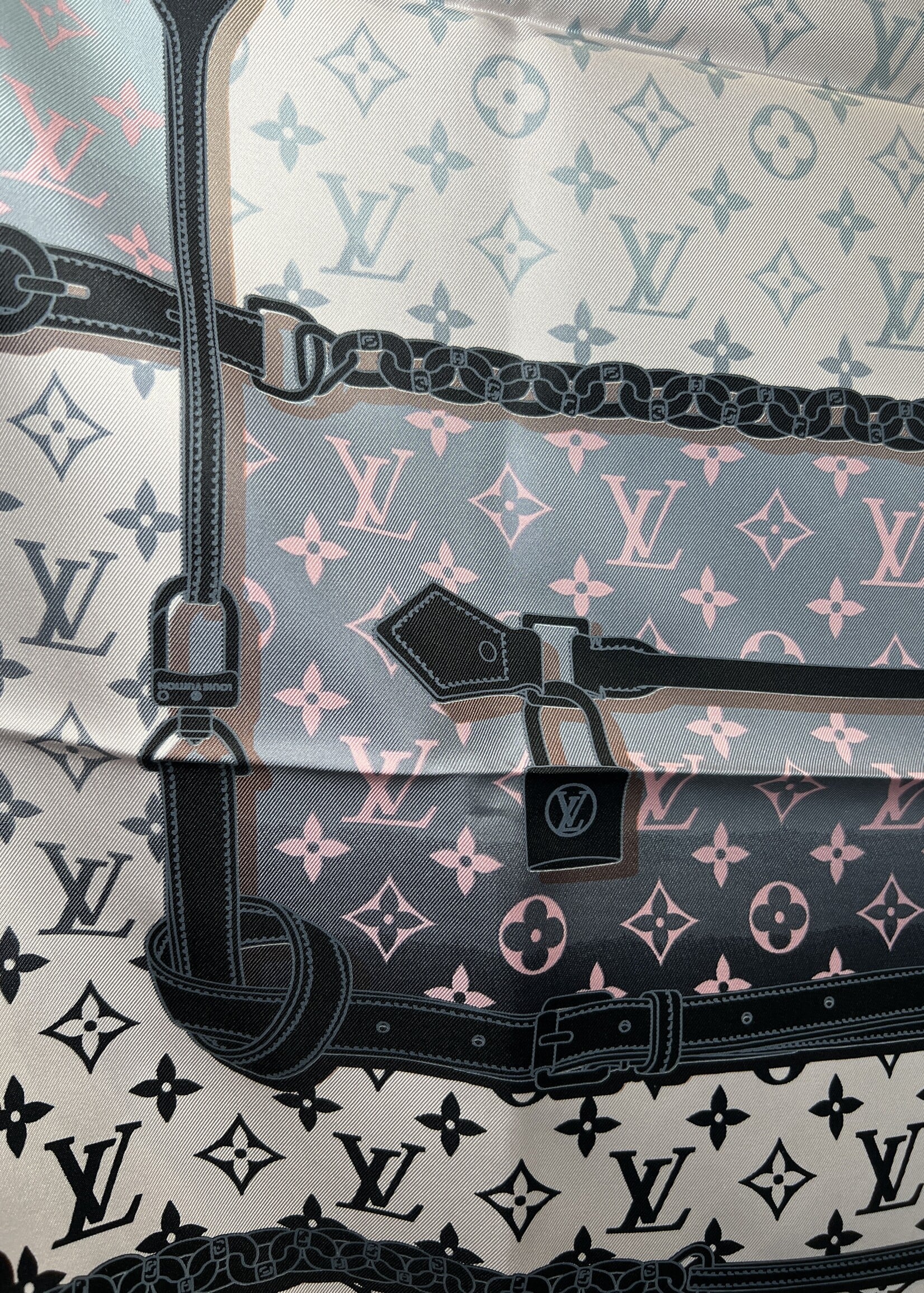 Louis Vuitton Louis Vuitton 70 Monogram Confidential Square Scarf