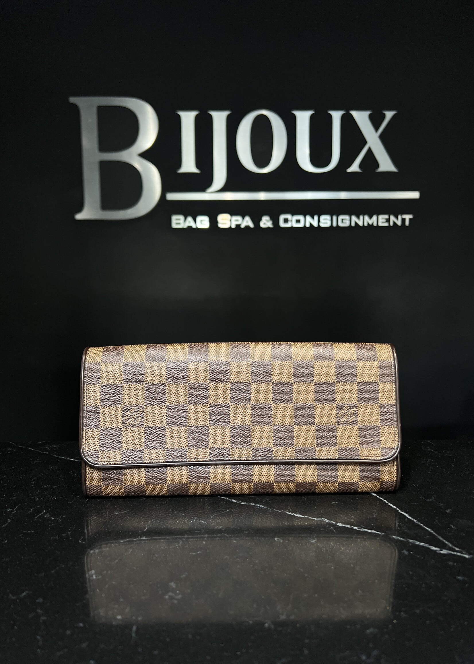 Louis Vuitton Louis Vuitton Pochette Twin GM Damier Ebene