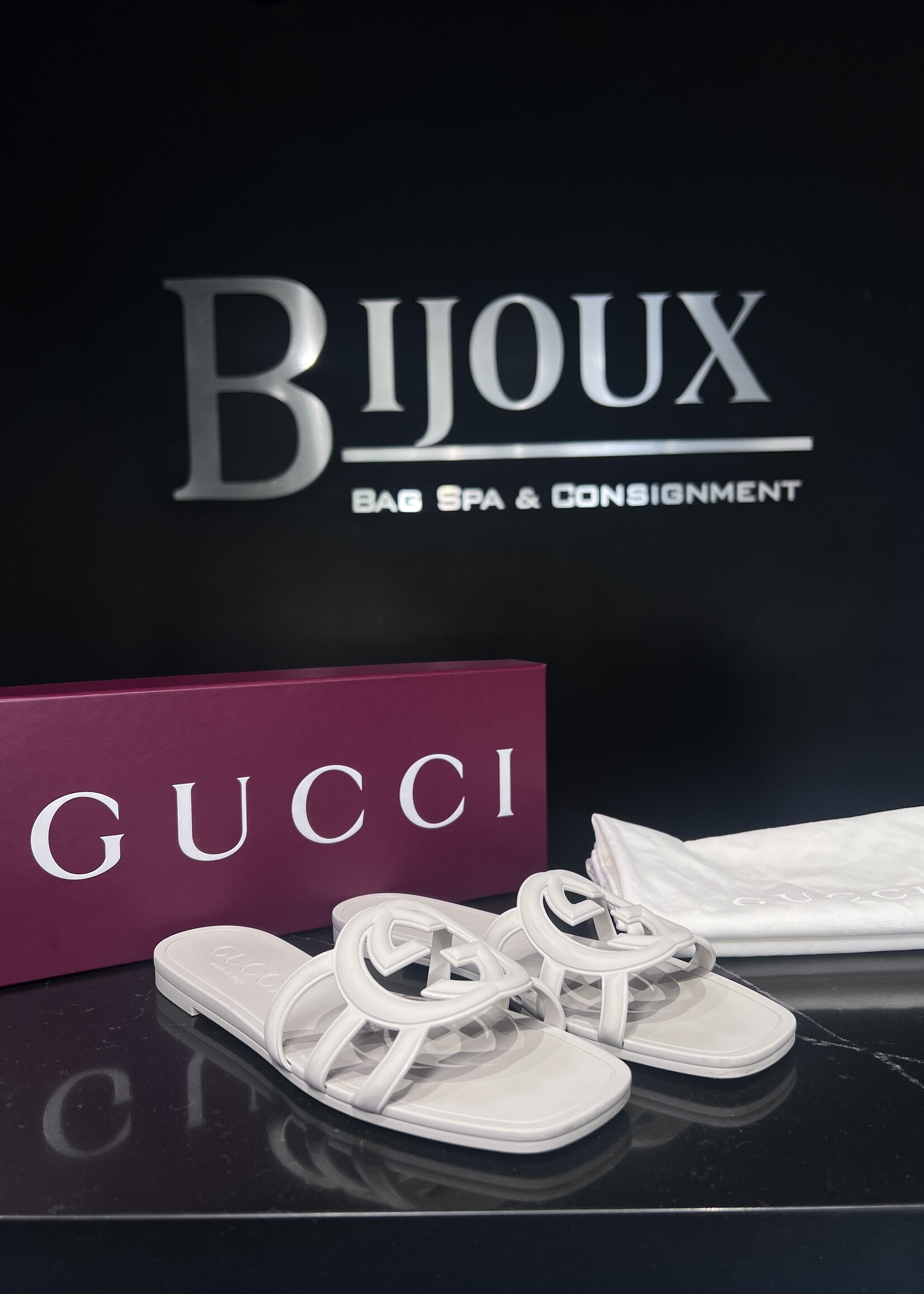 Gucci Gucci Interlocking G Slide Sandals -38