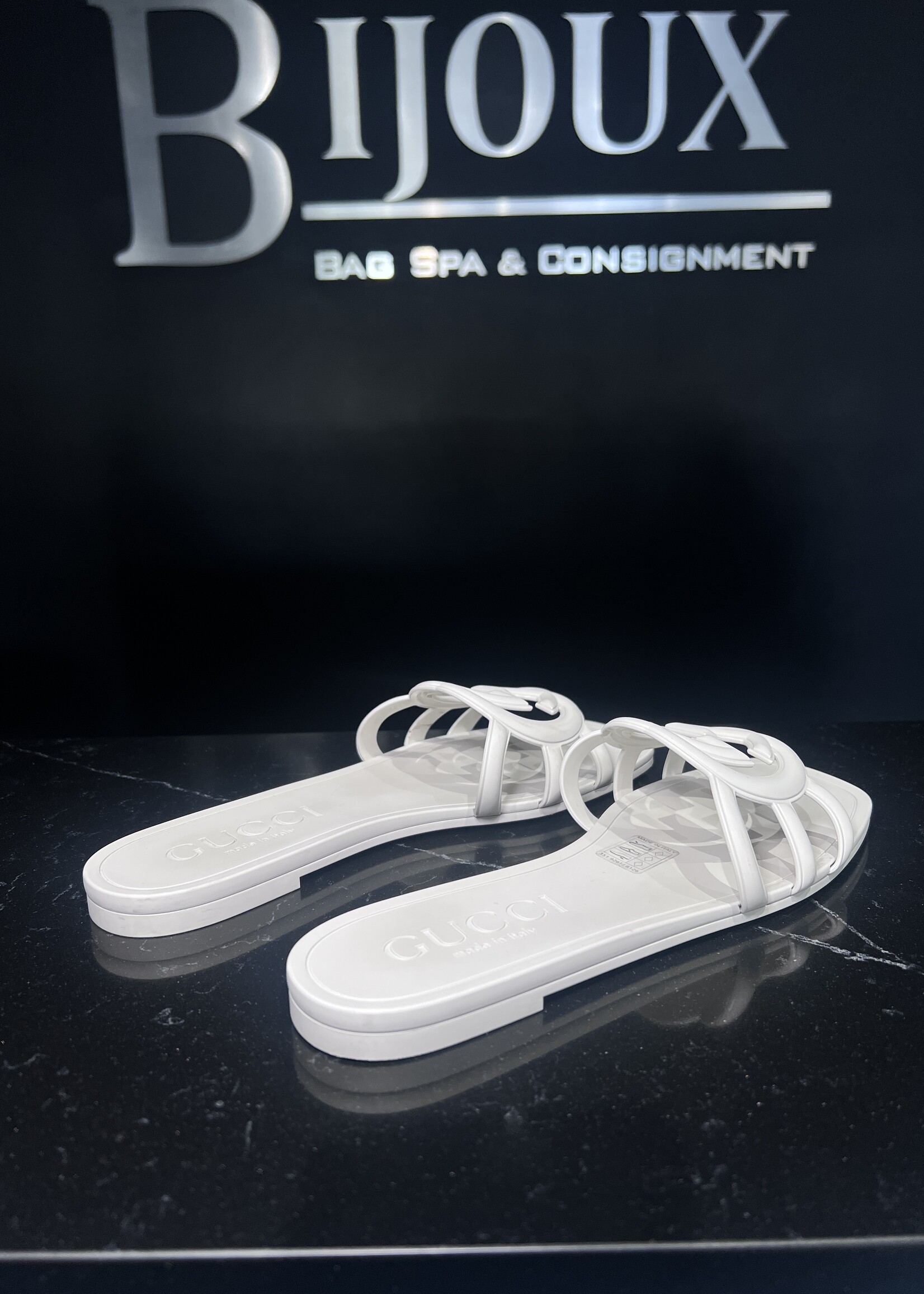 Gucci Gucci Interlocking G Slide Sandals -38