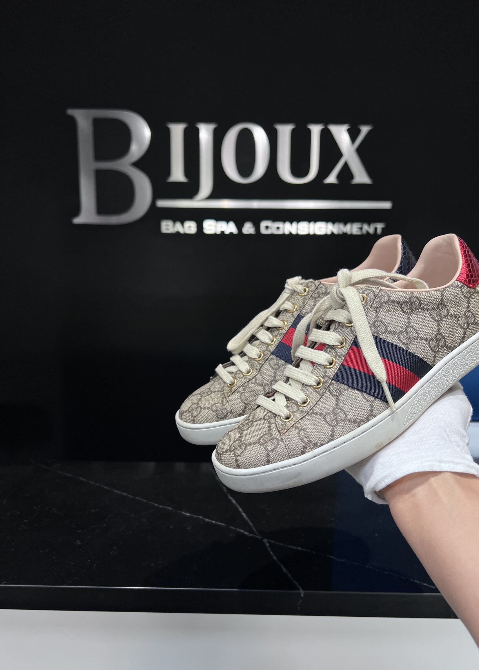 Gucci Gucci Monogram Canvas Ace Sneaker - 36.5