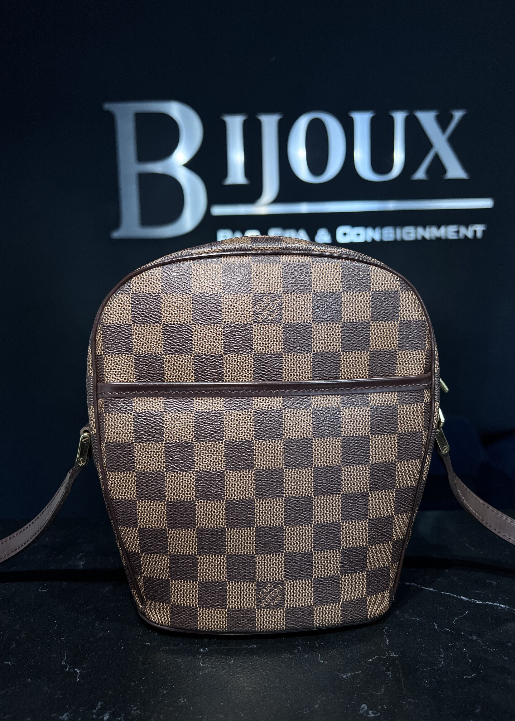 Louis Vuitton SOLD - Louis Vuitton Damier Ebene Ipanema PM