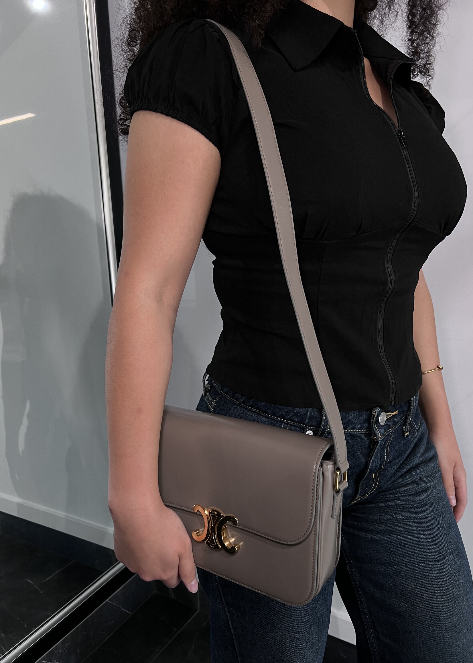 Celine Celine Classique Triomphe Medium Pebble