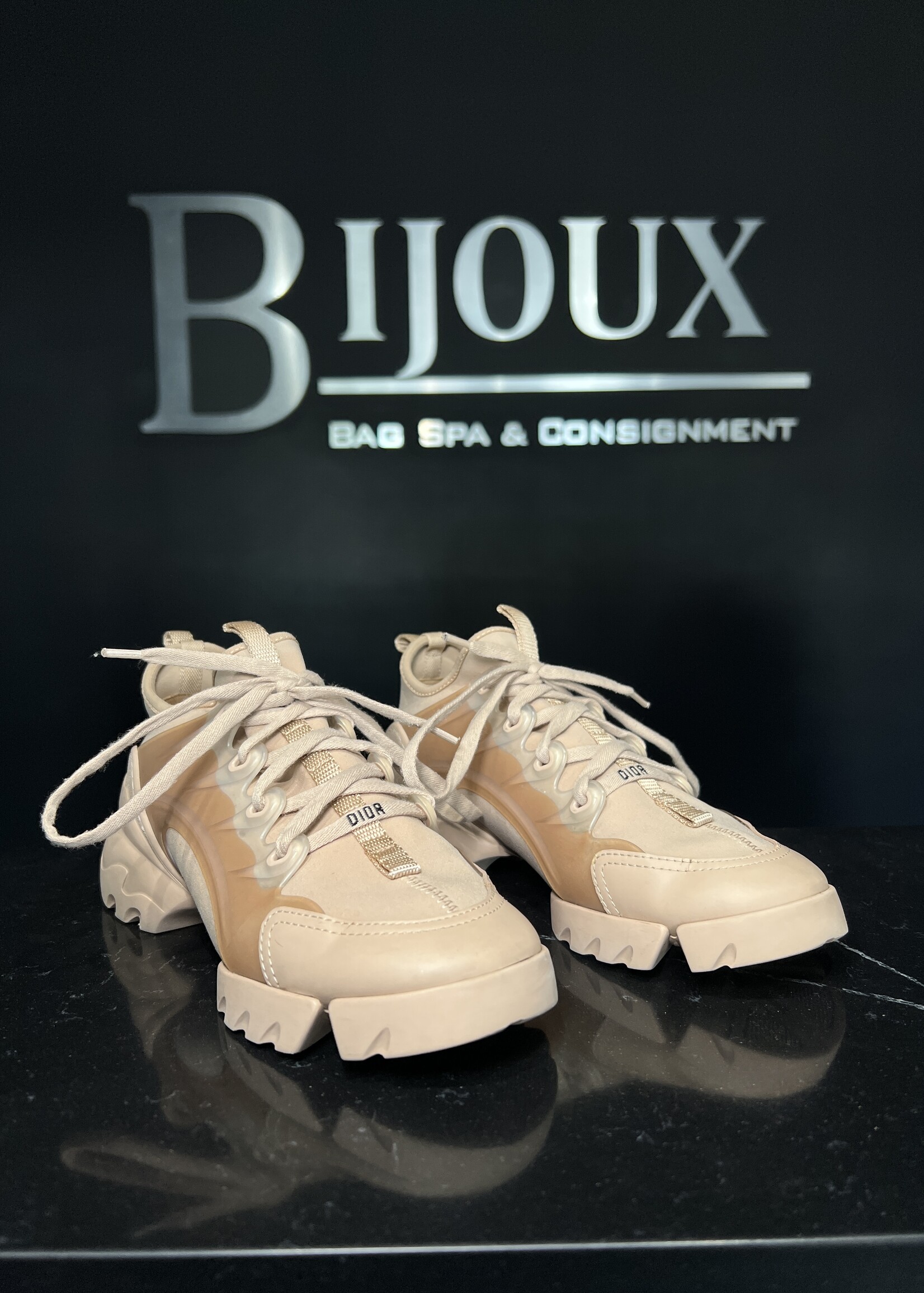 Christian Dior Christian Dior D-Connect Beige Sneakers - 36