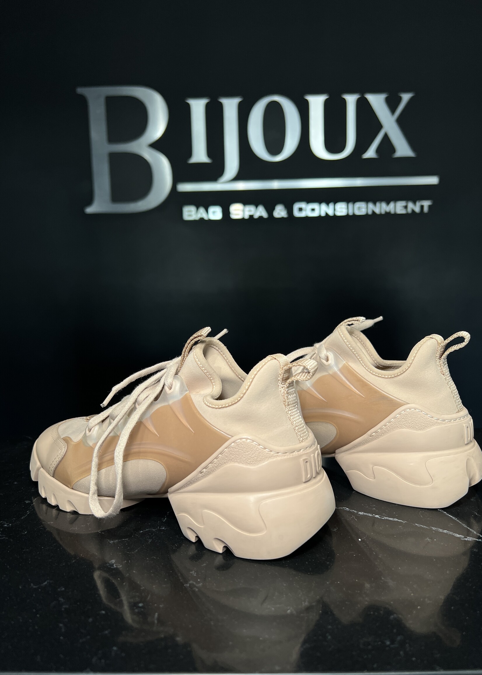 Christian Dior Christian Dior D-Connect Beige Sneakers - 36