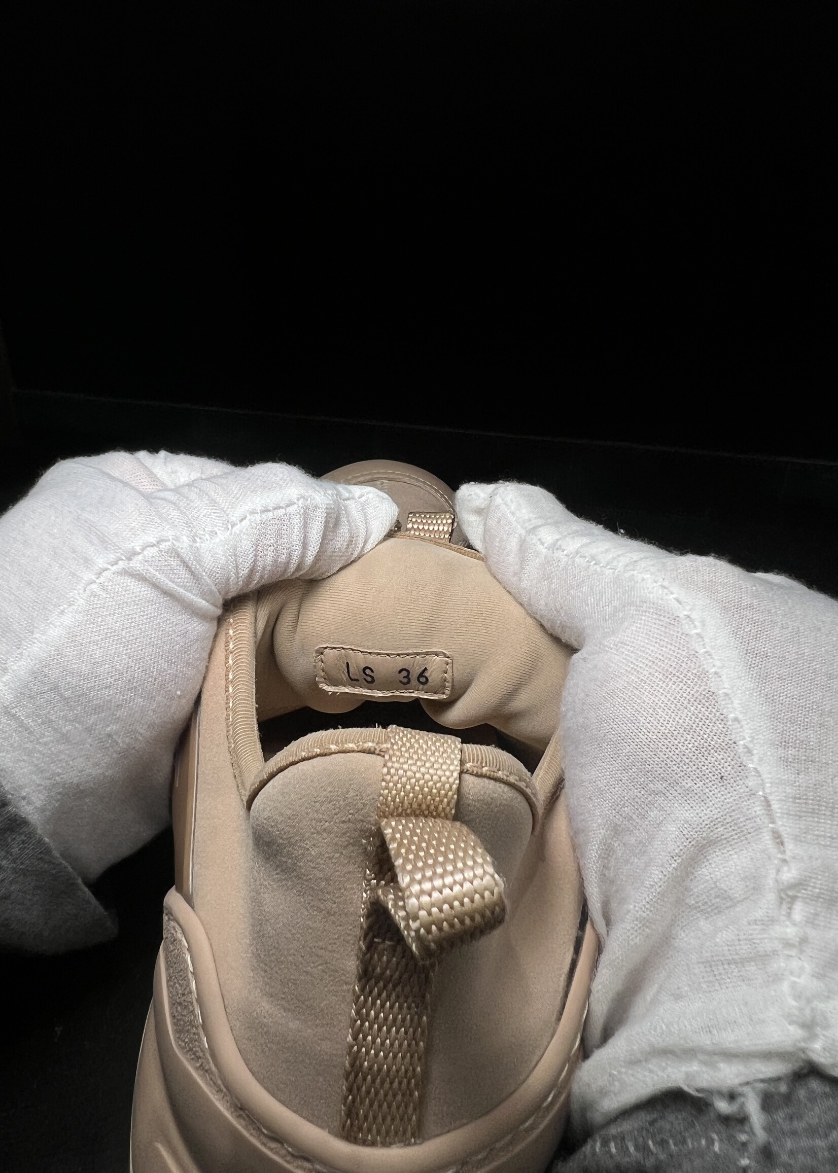 Christian Dior Christian Dior D-Connect Beige Sneakers - 36
