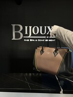 Louis Vuitton SOLD - Louis Vuitton Cuir Orfevre W PM