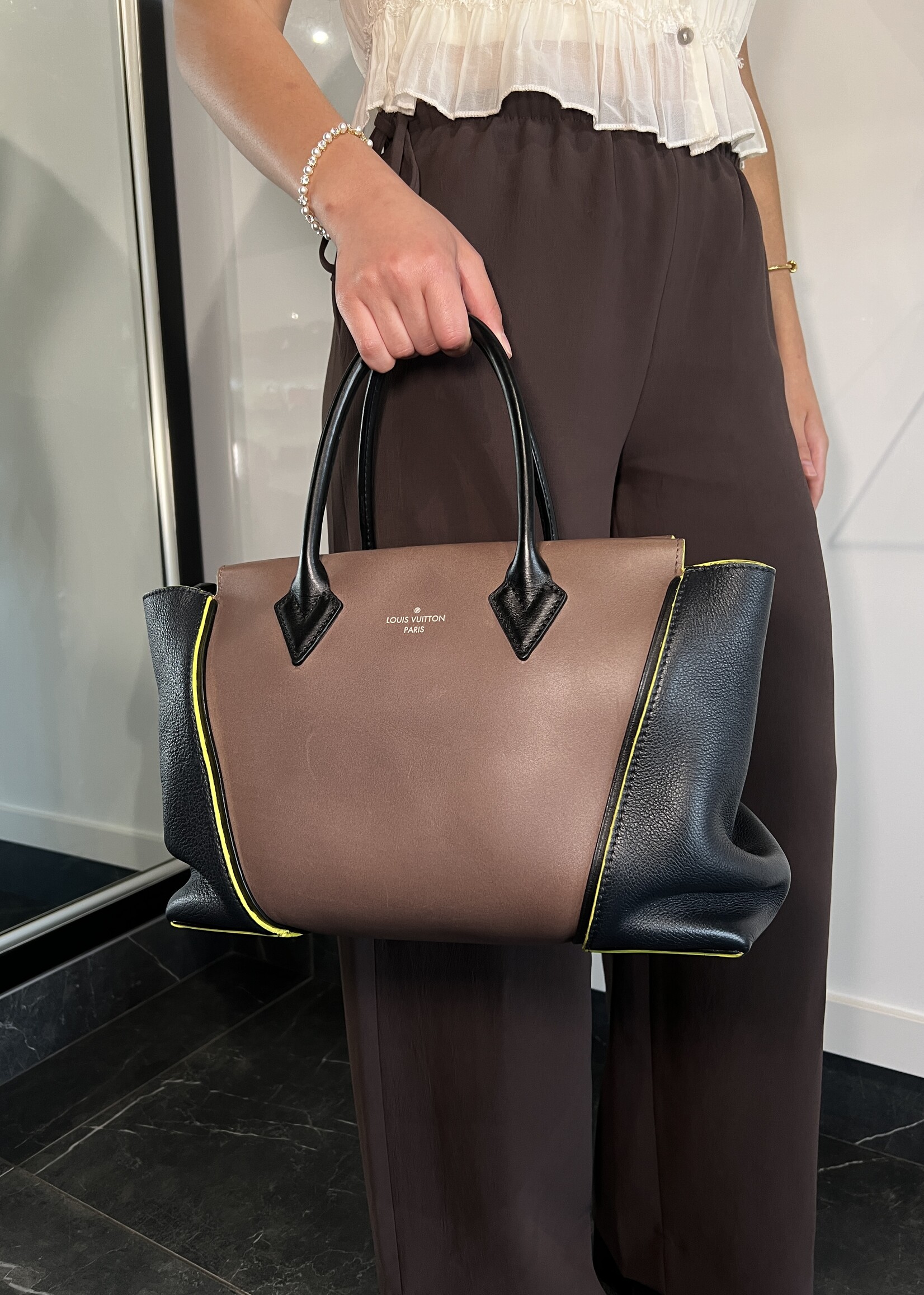 Louis Vuitton Louis Vuitton Cuir Orfevre W PM