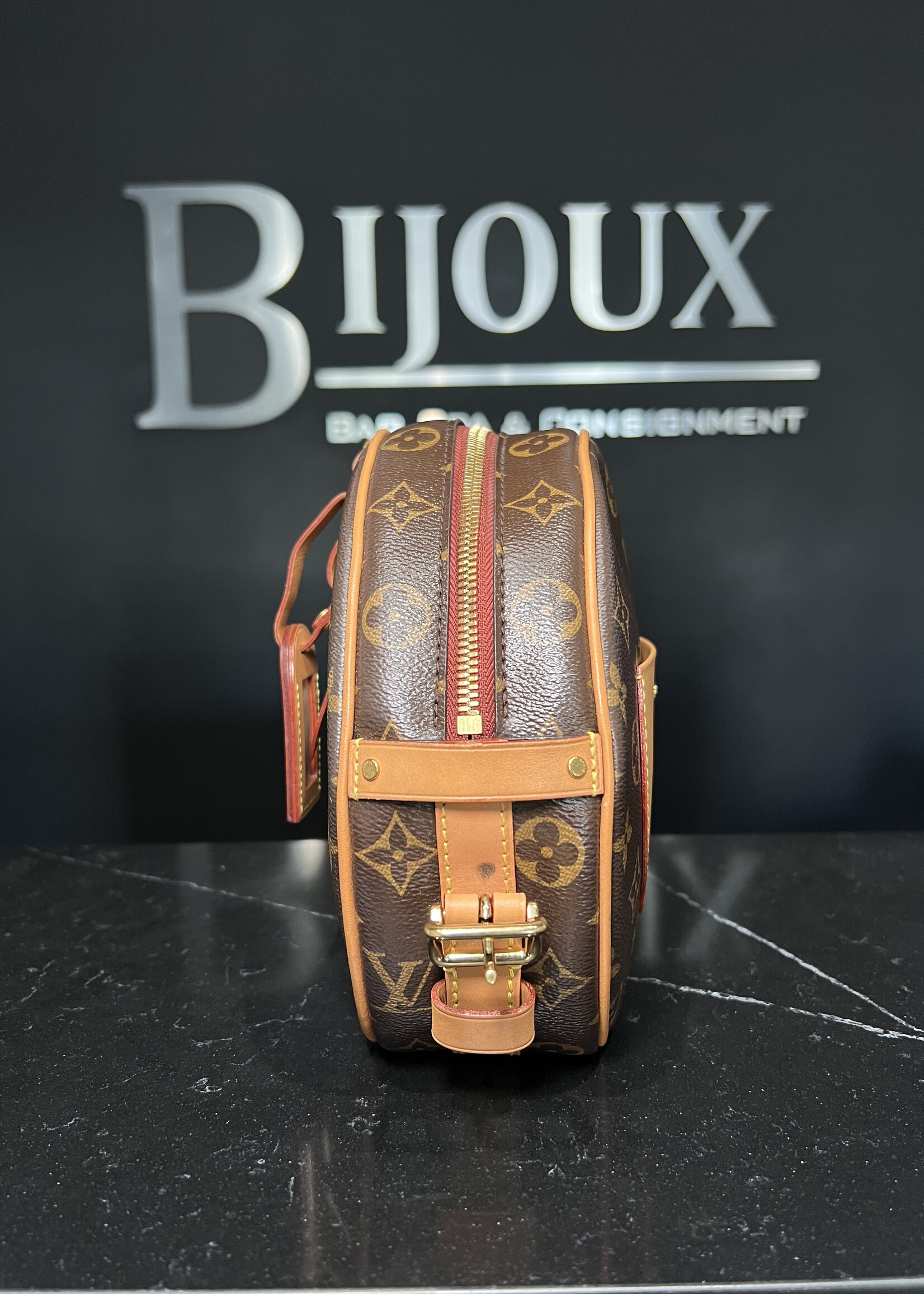 Louis Vuitton Louis Vuitton Boite Chapeau Souple MM