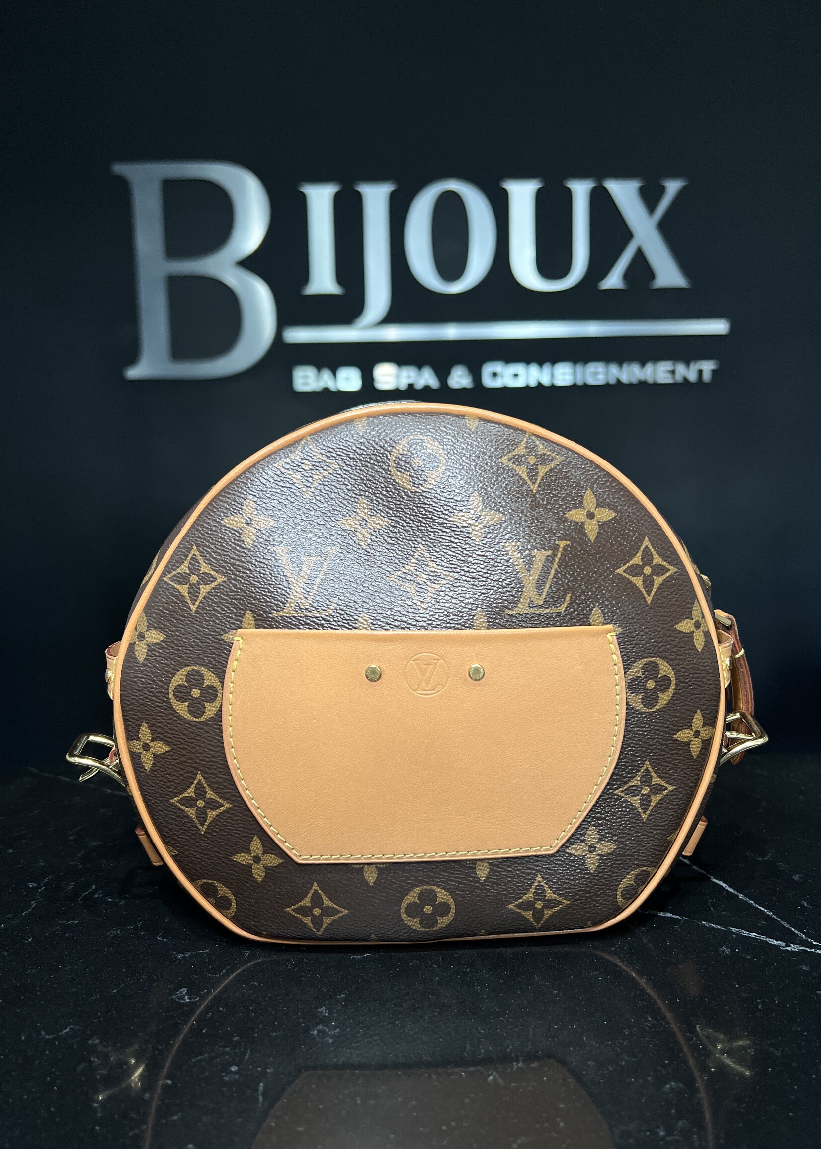 Louis Vuitton Louis Vuitton Boite Chapeau Souple MM
