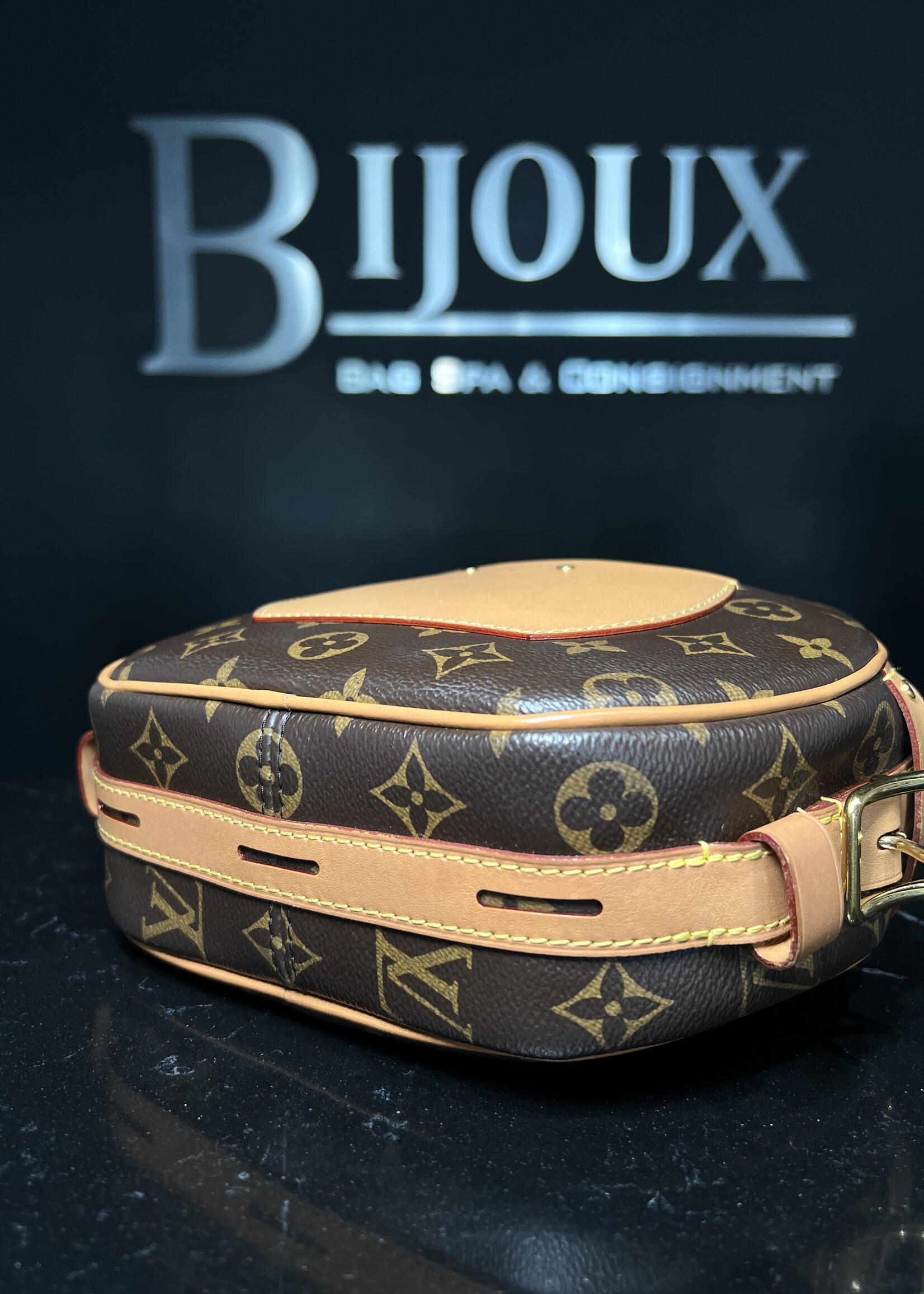Louis Vuitton Louis Vuitton Boite Chapeau Souple MM