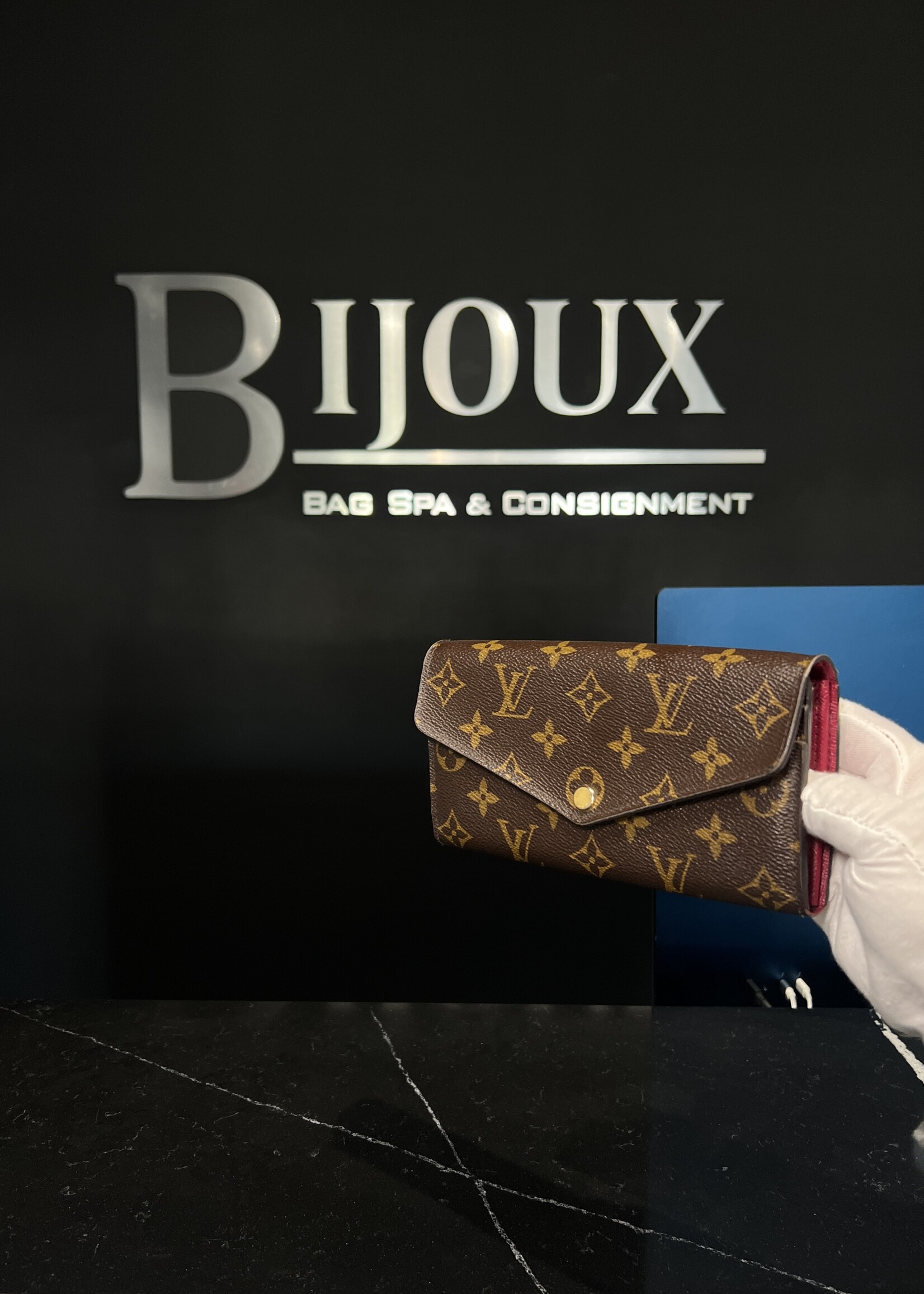 Louis Vuitton SOLD - Louis Vuitton Sarah Wallet