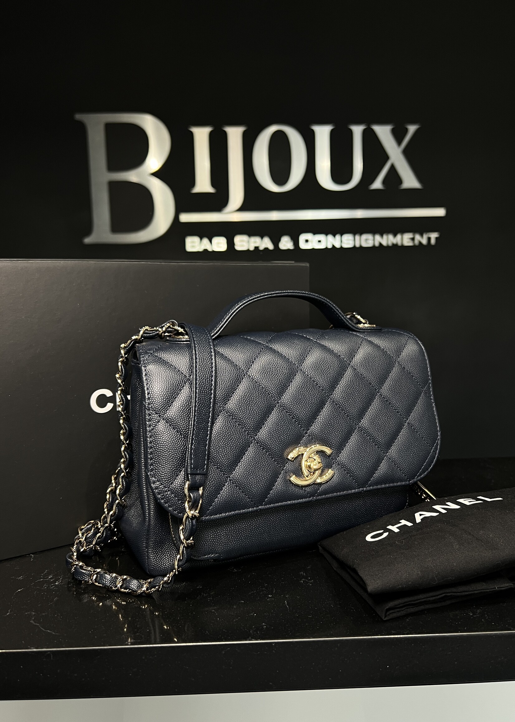 Chanel Chanel Business Affinity Medium