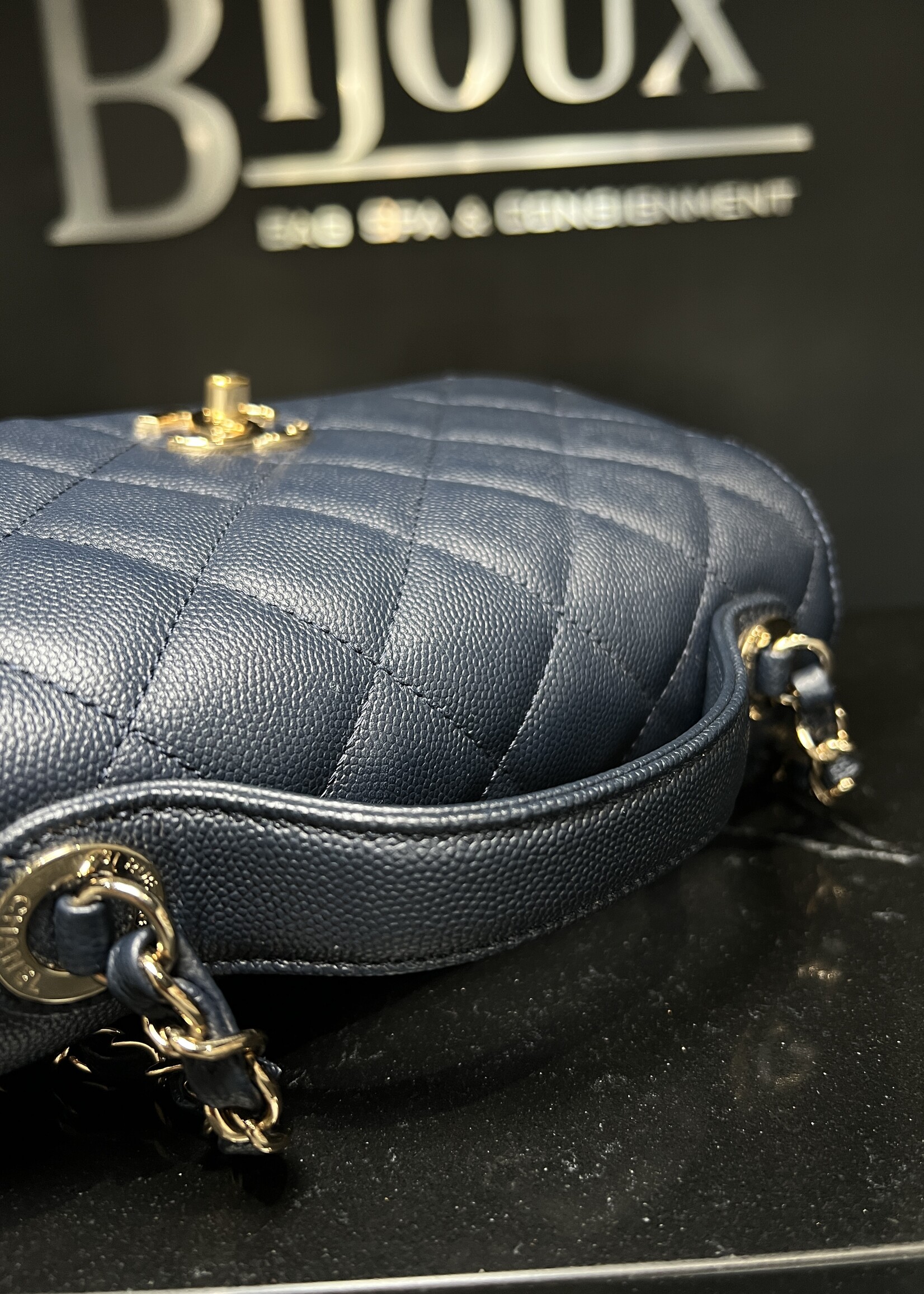 Chanel Chanel Business Affinity Medium
