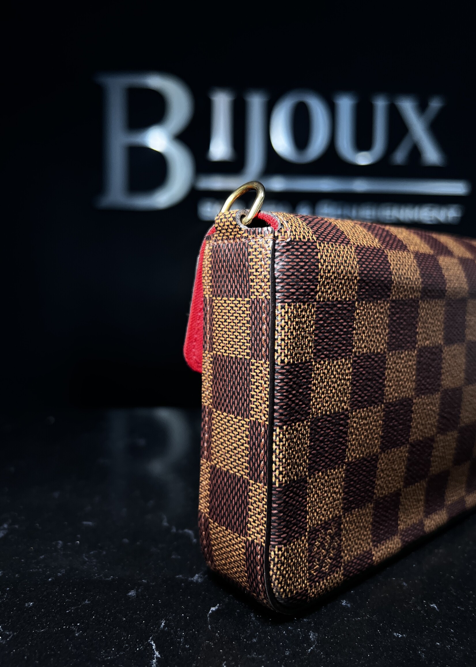 Louis Vuitton Louis Vuitton Pochette Felicie Damier Ebene