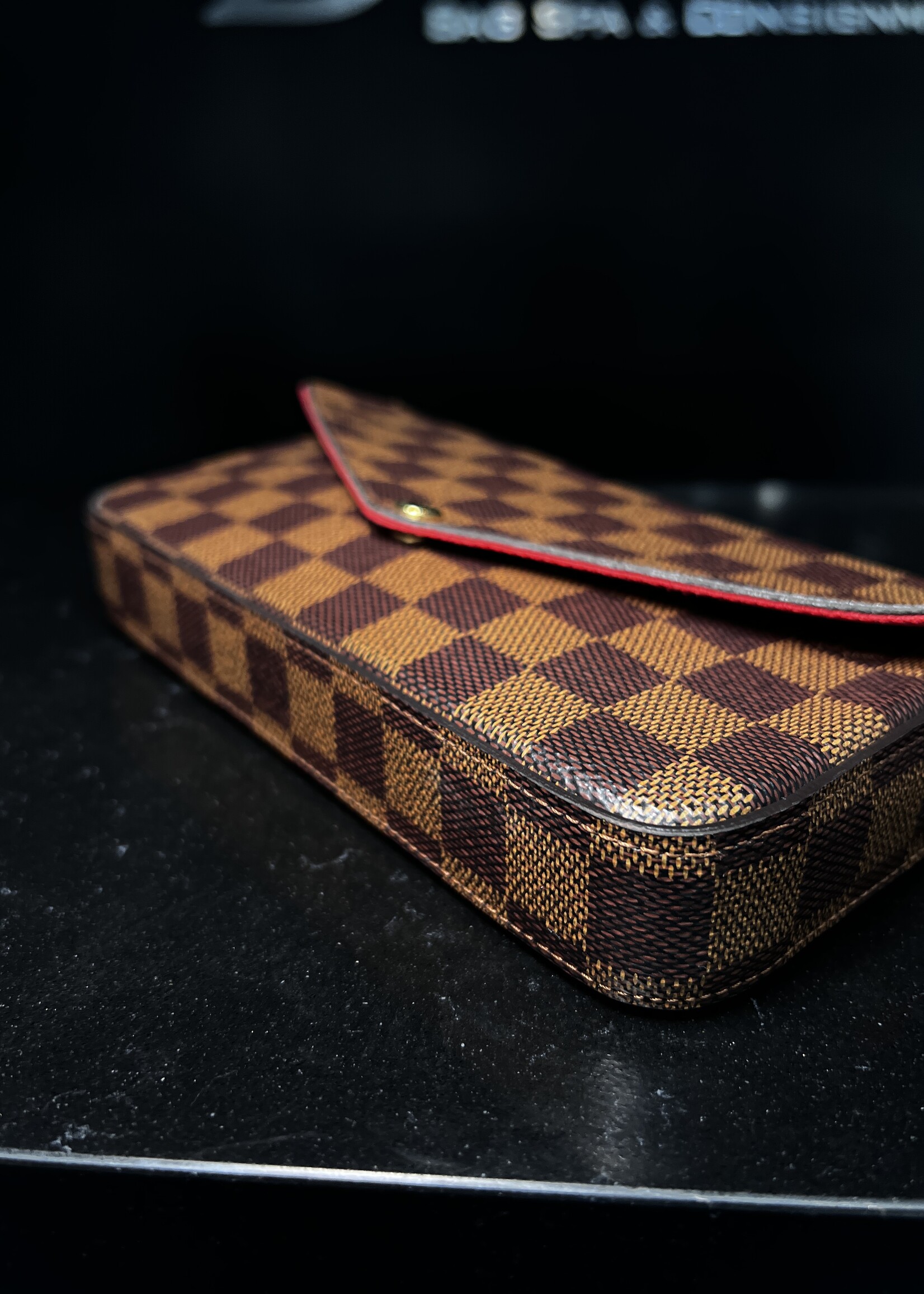 Louis Vuitton Louis Vuitton Pochette Felicie Damier Ebene