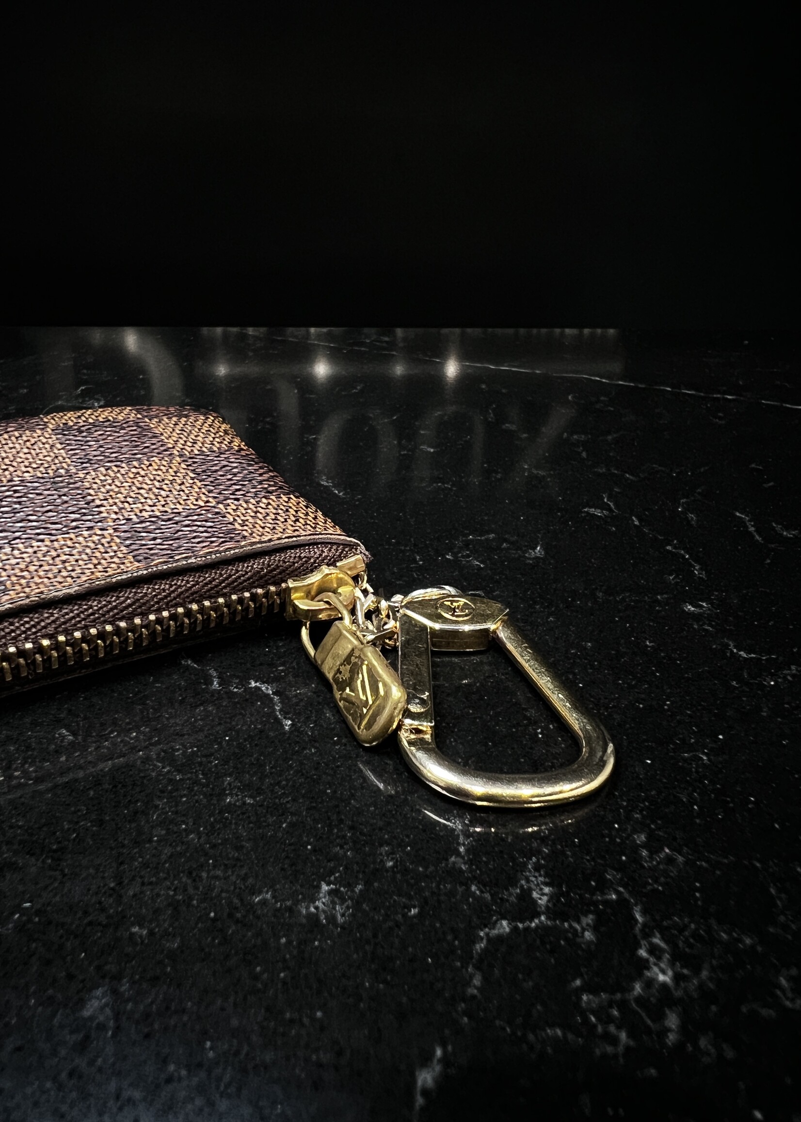 Louis Vuitton Louis Vuitton Damier Ebene Coin Pouch