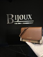 Burberry Burberry House Check Crossbody