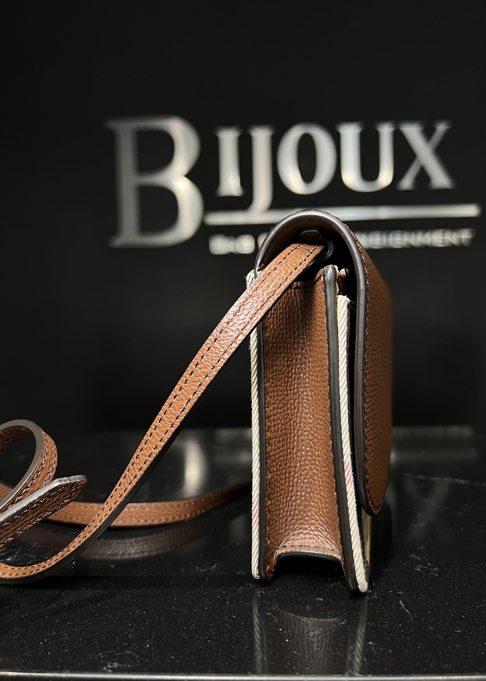 Burberry Burberry House Check Crossbody